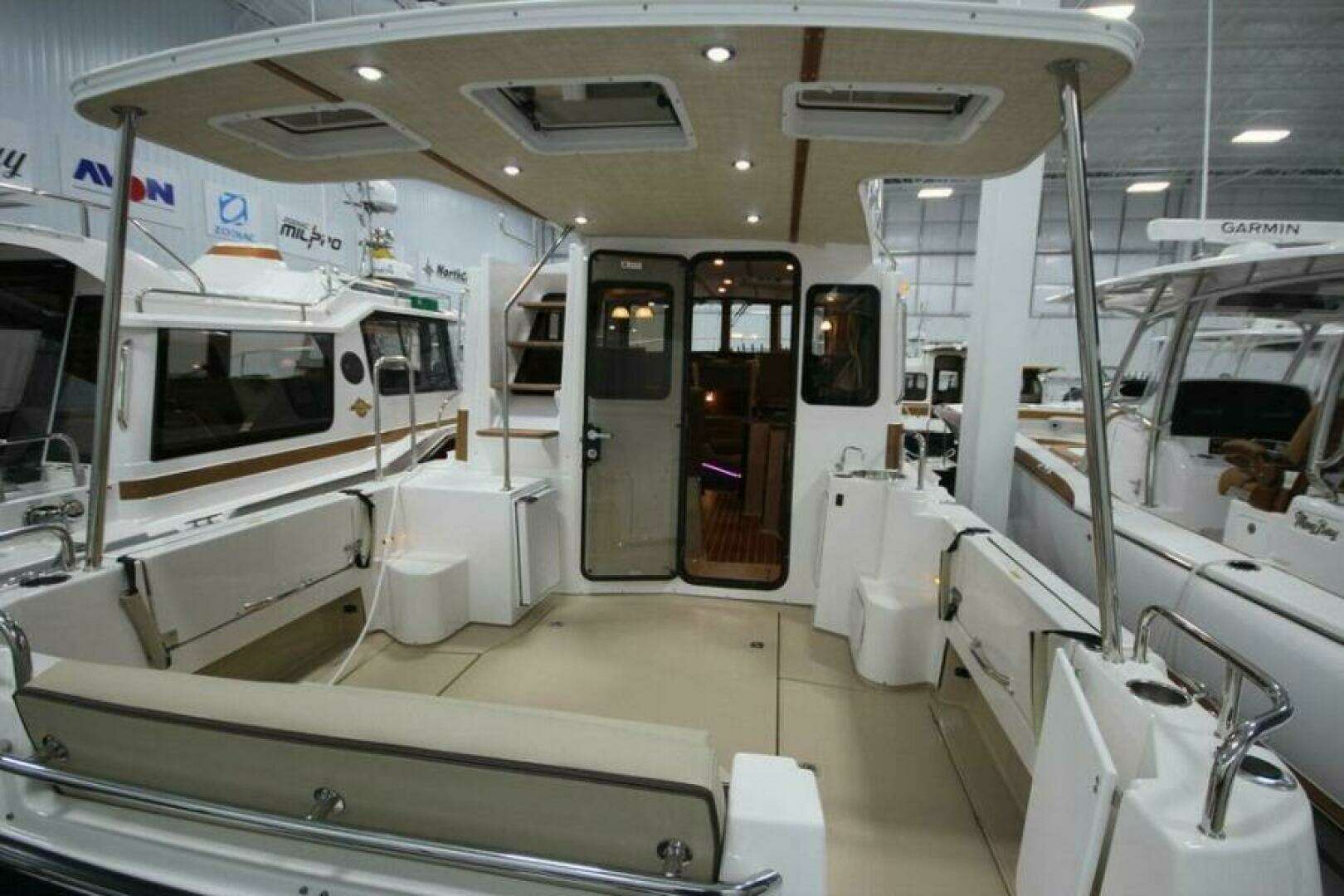 2026 Ranger Tugs R-31 Command Bridge Luxury Edition - Image 13