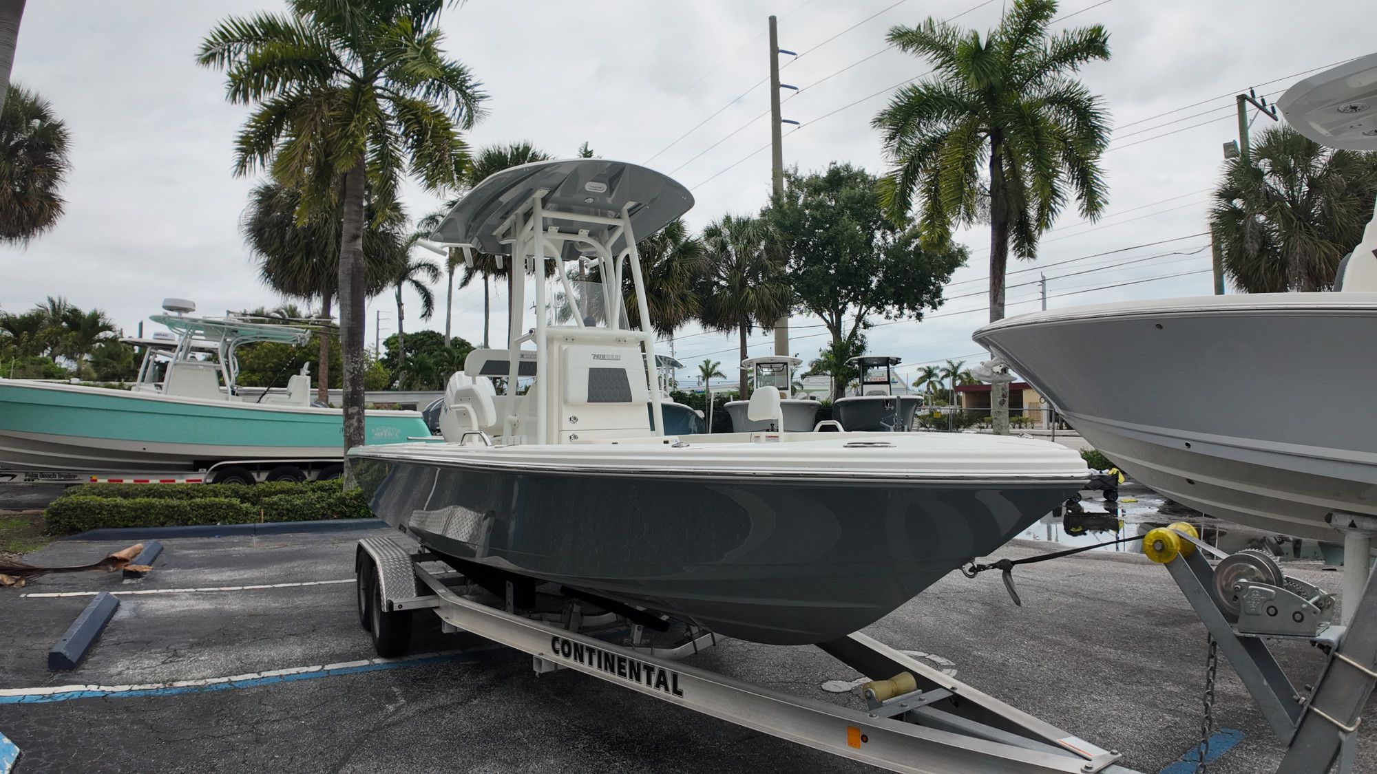 2026 Pathfinder 2200 TRS