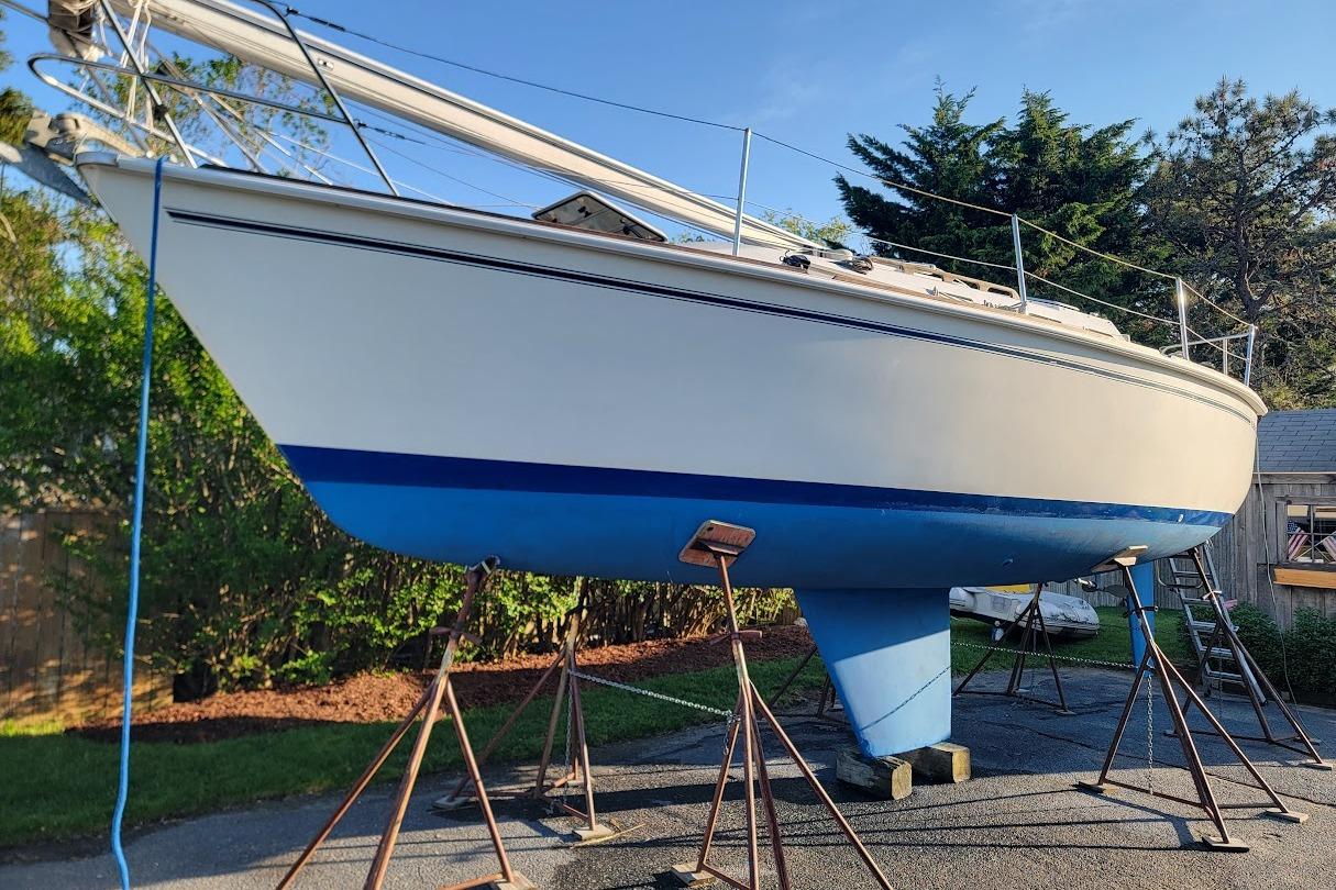 1986 Pearson 28