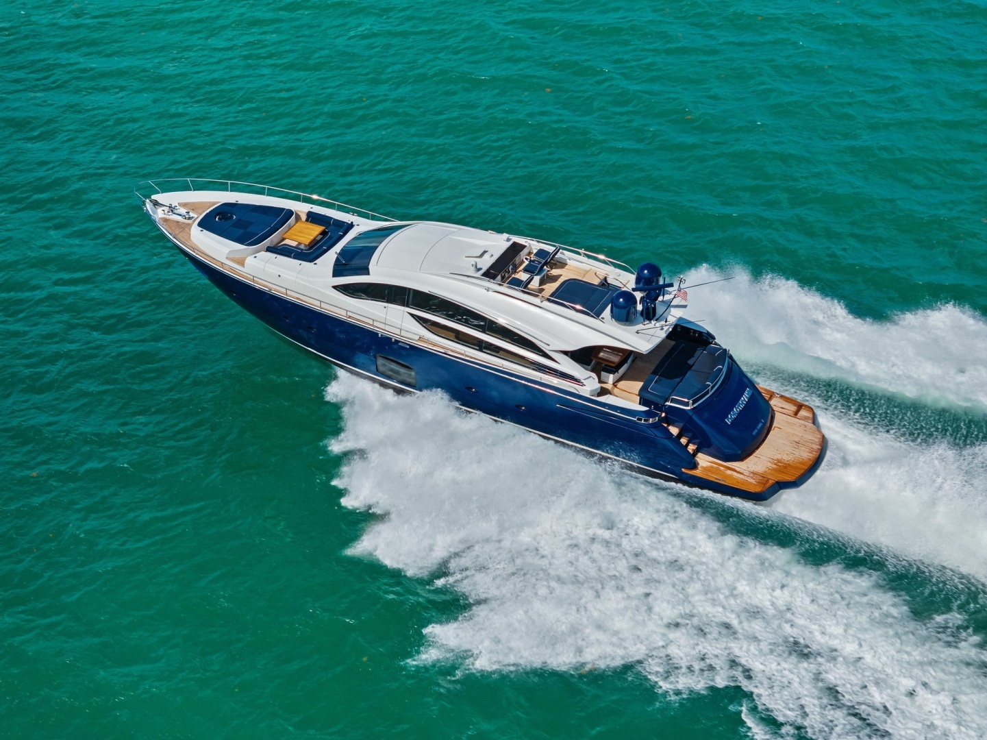 2013 Pershing 82 - Image 2