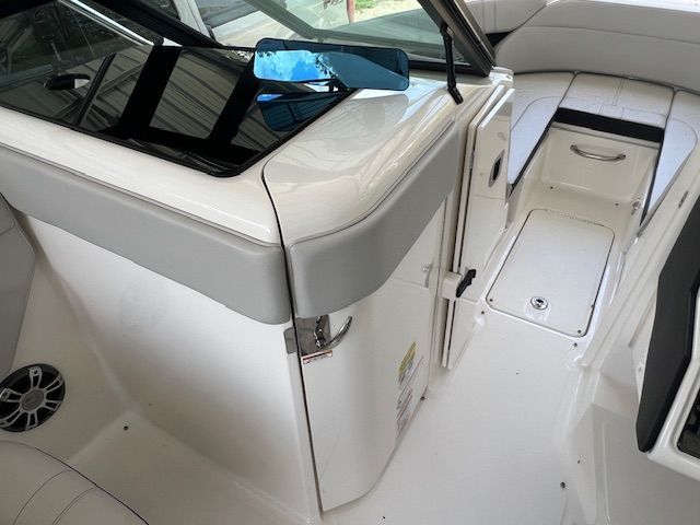 2023 Sea Ray SPX 230 - 9