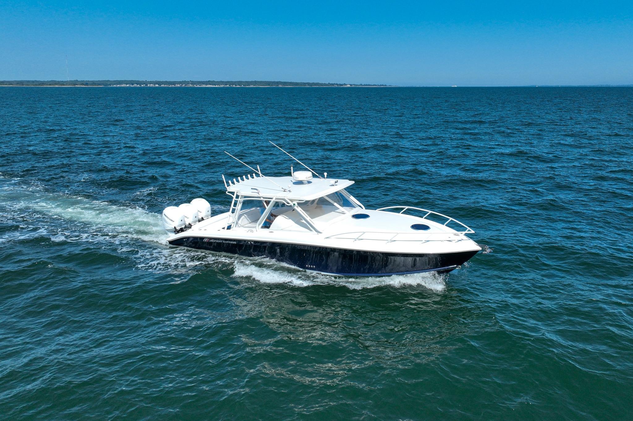 2007 Midnight Express 37 Cabin