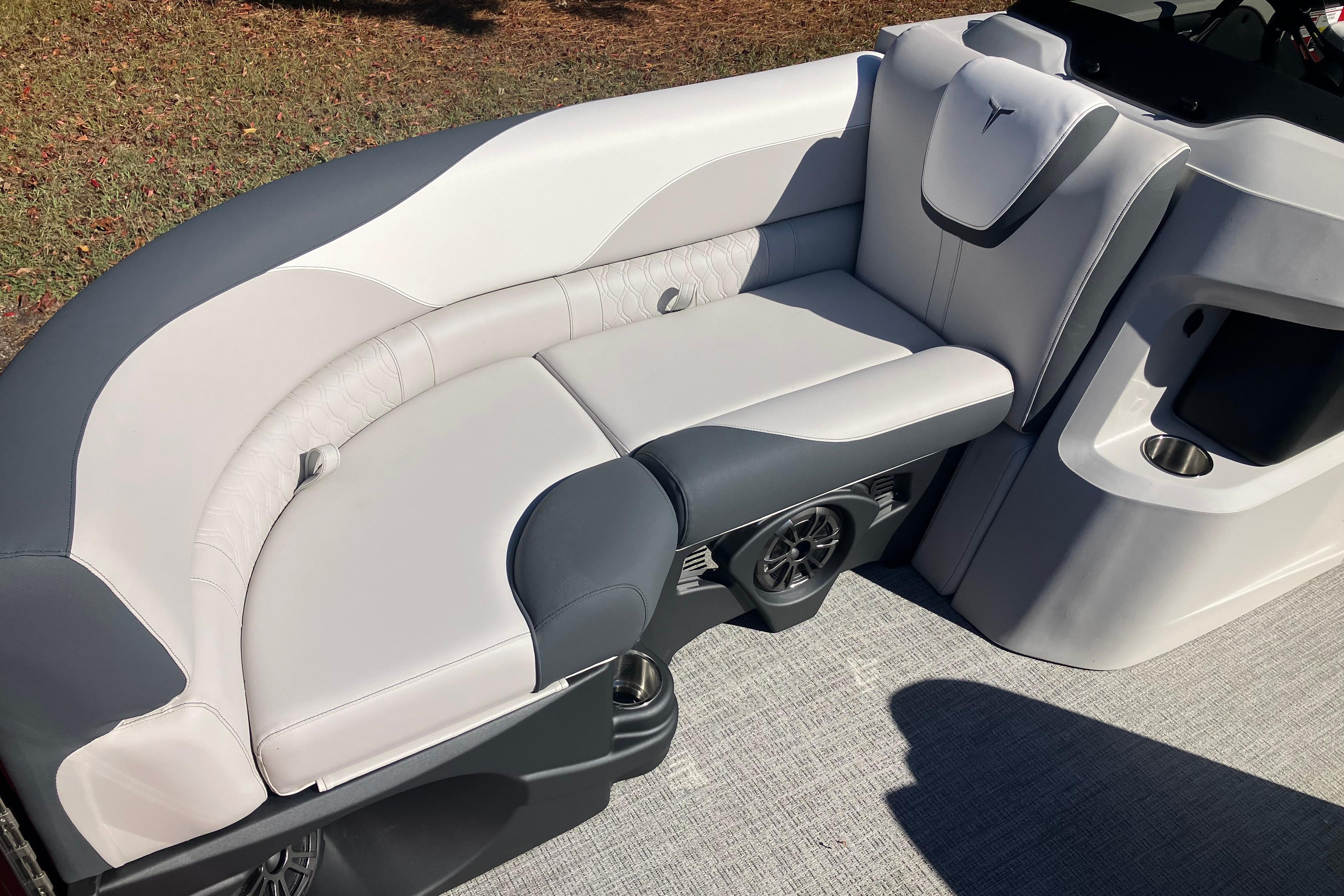 2026 Tahoe Pontoon LTZ Quad Lounger with luxurious seating and modern design.