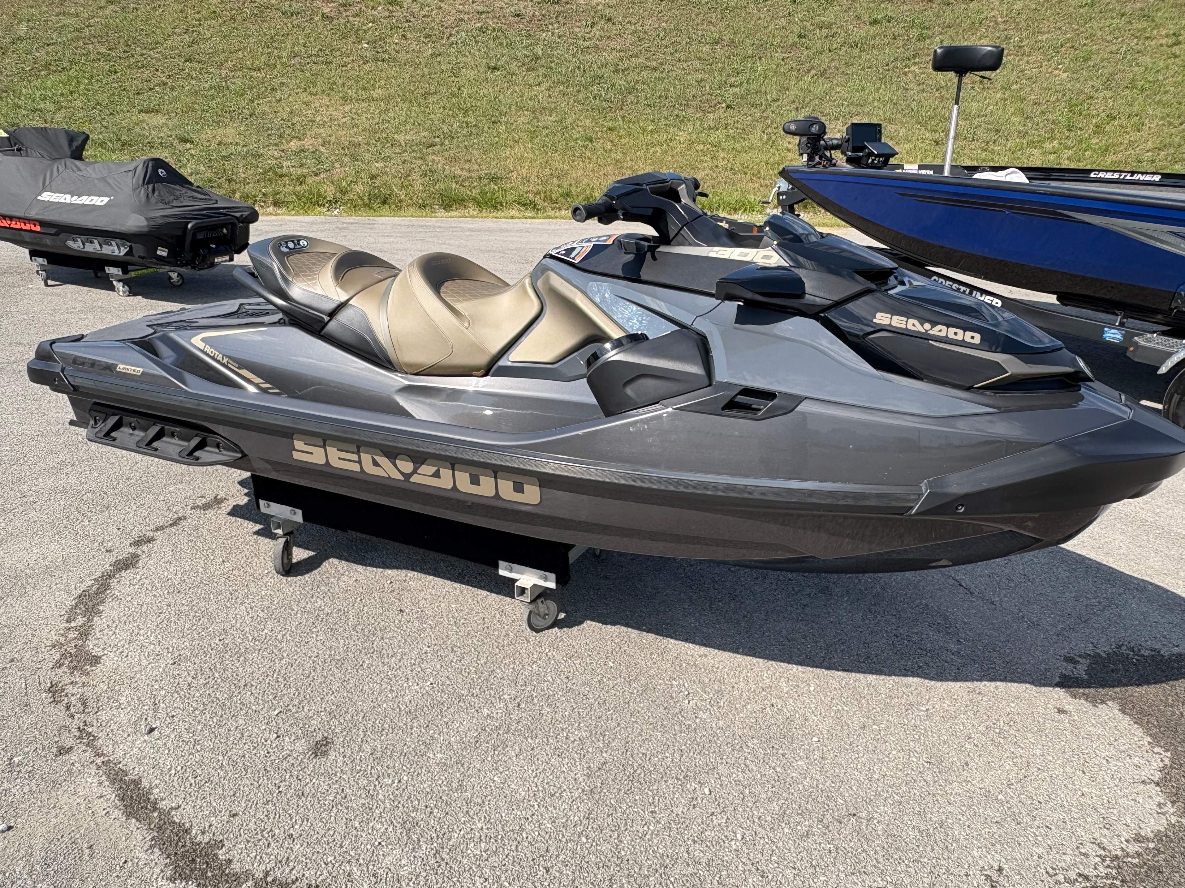 2022 Sea-Doo GTX Limited 300 iDF - 28