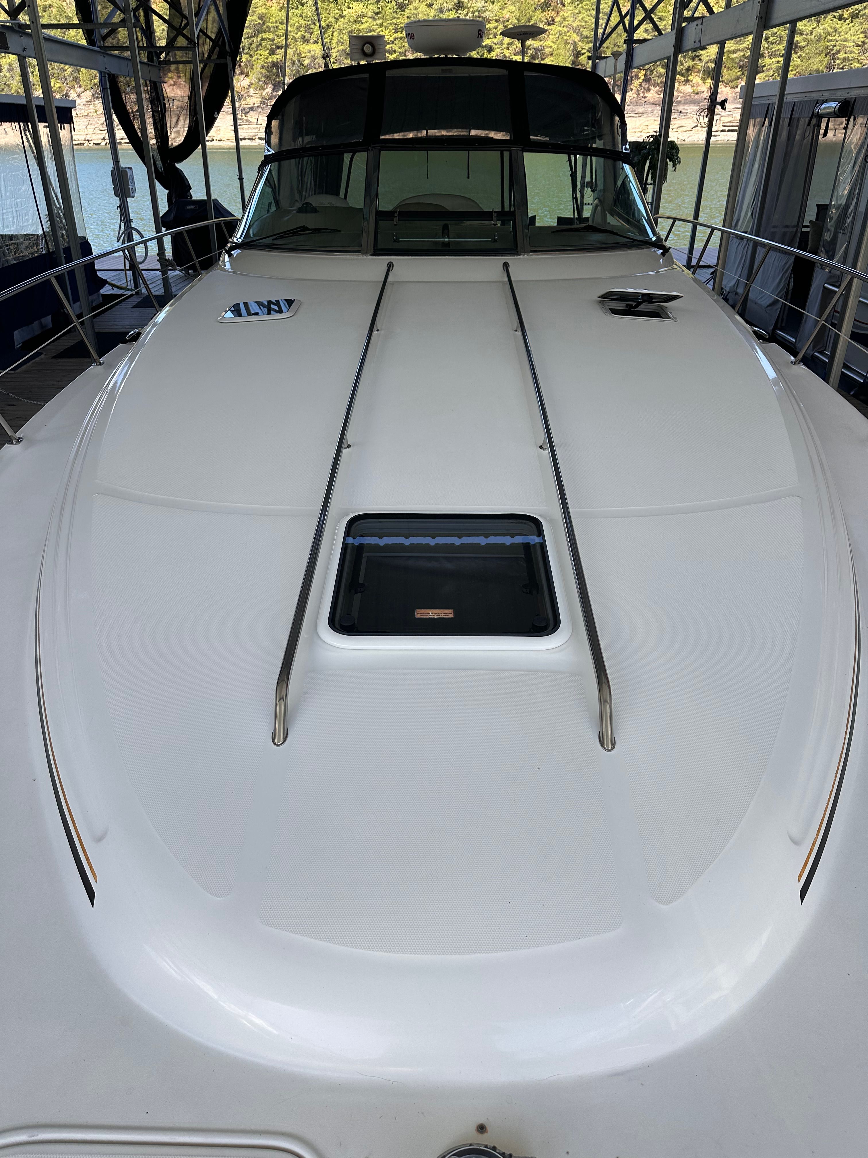 2001 Sea Ray 380 Sundancer - 24