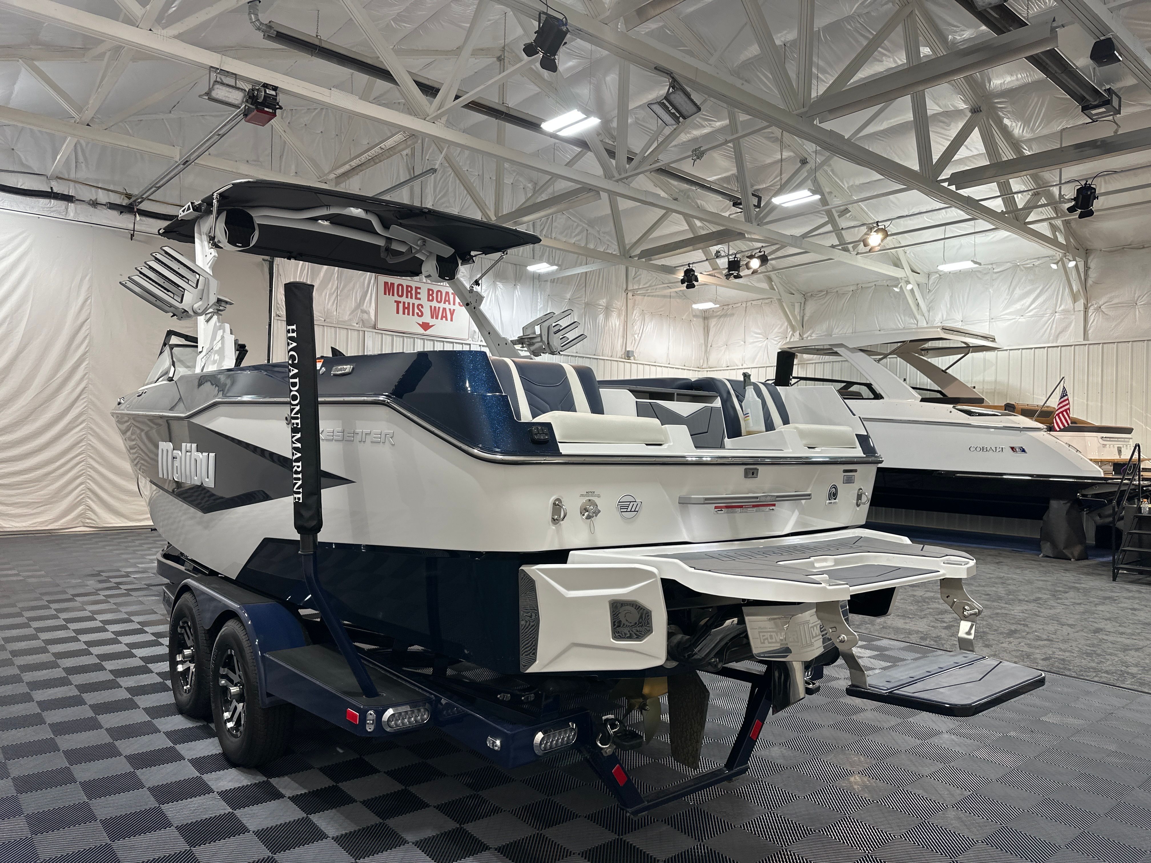 2025 Malibu Wakesetter 25 LSV - 4