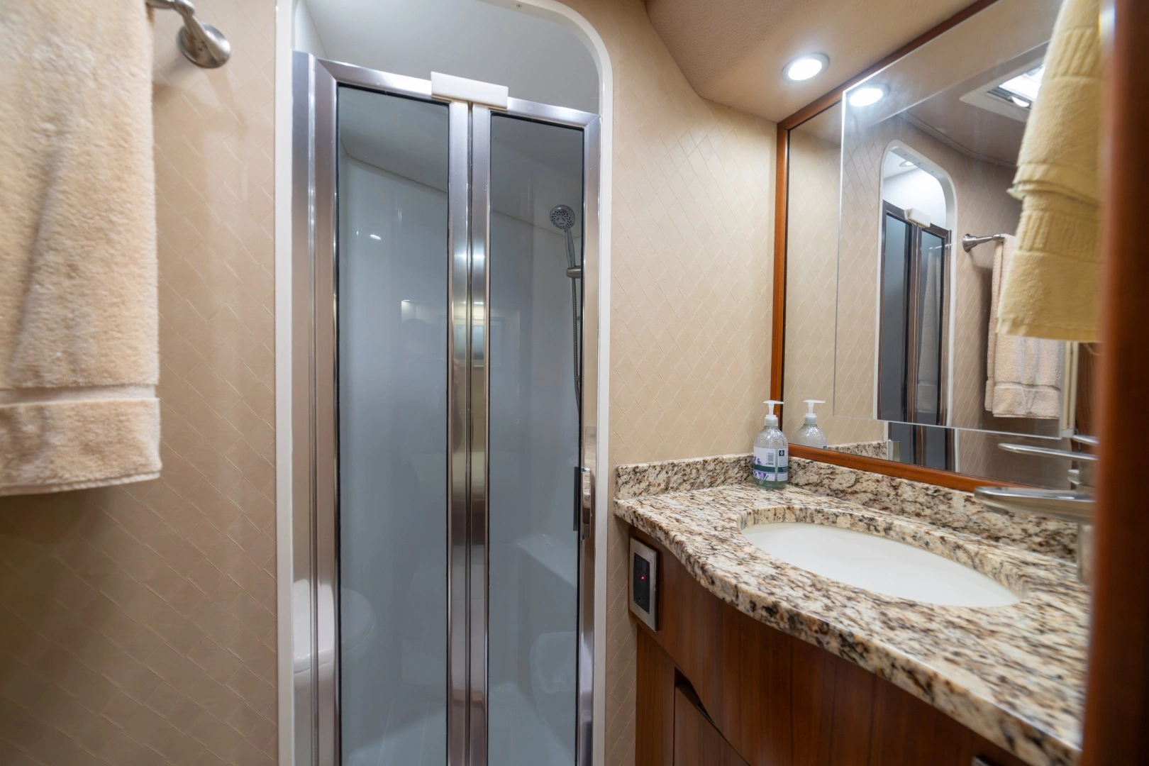 2012 Viking 60 Convertible - Image 63