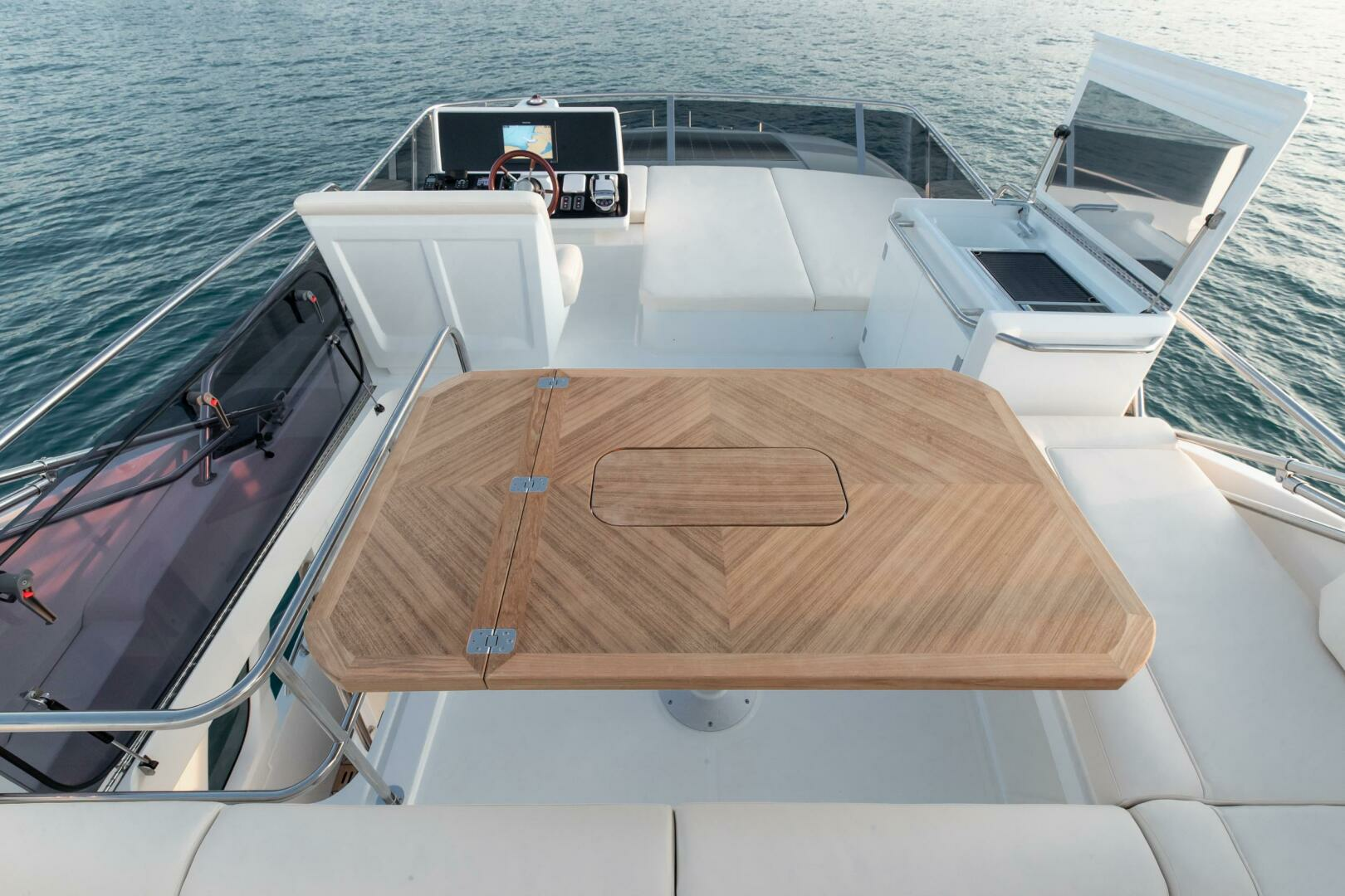 2024 Greenline 45 Fly Hybrid - Image 24