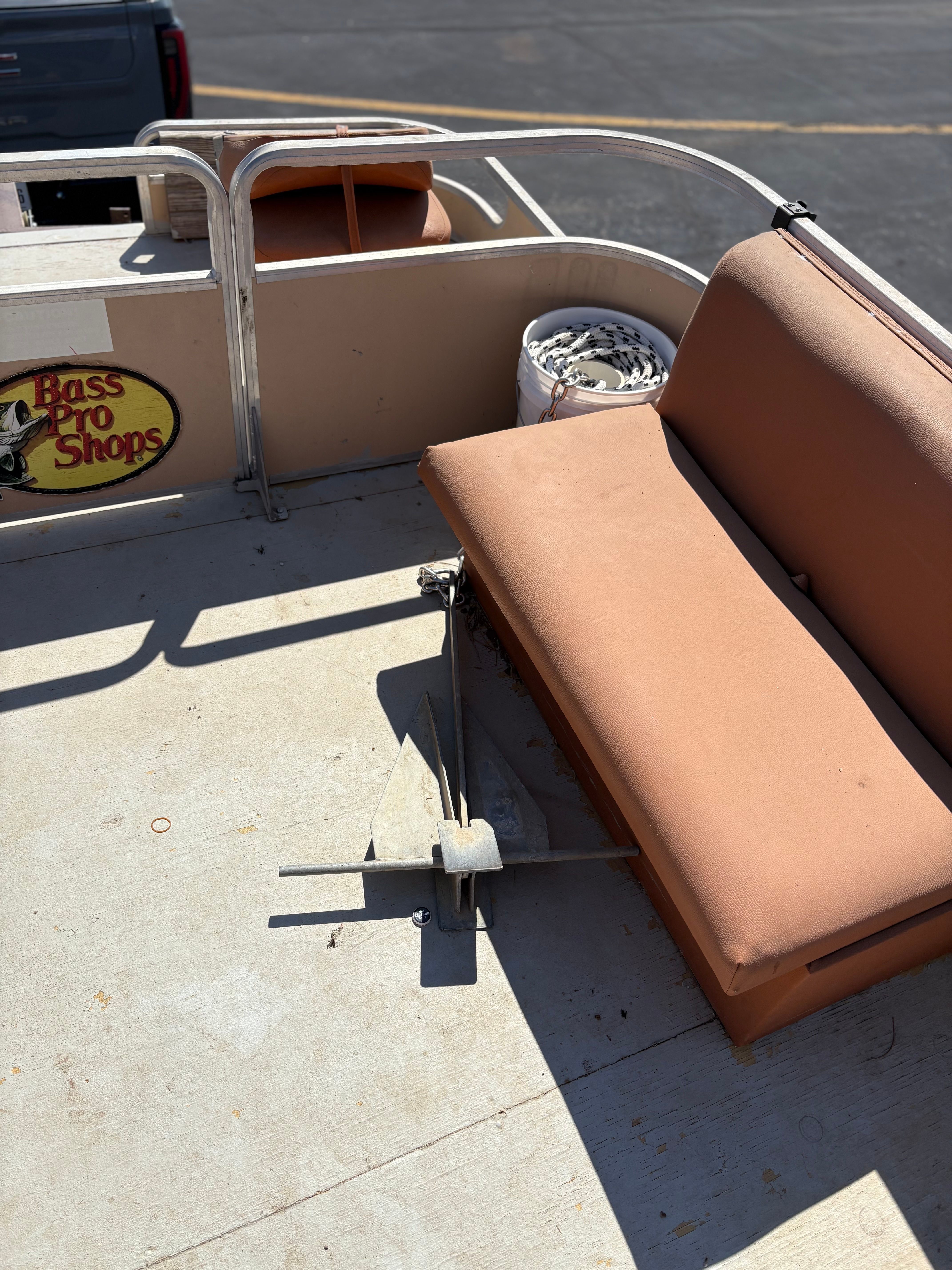 1985 Sun Tracker Party Barge - 26