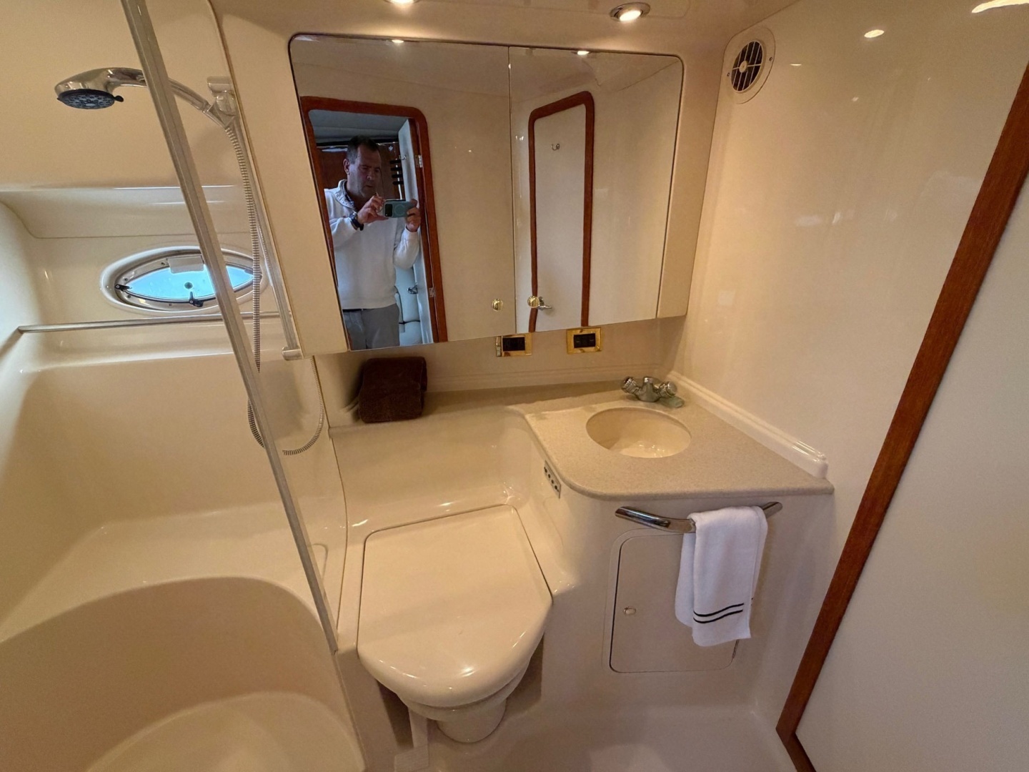 2000 Sea Ray Sundancer 460 - Image 36