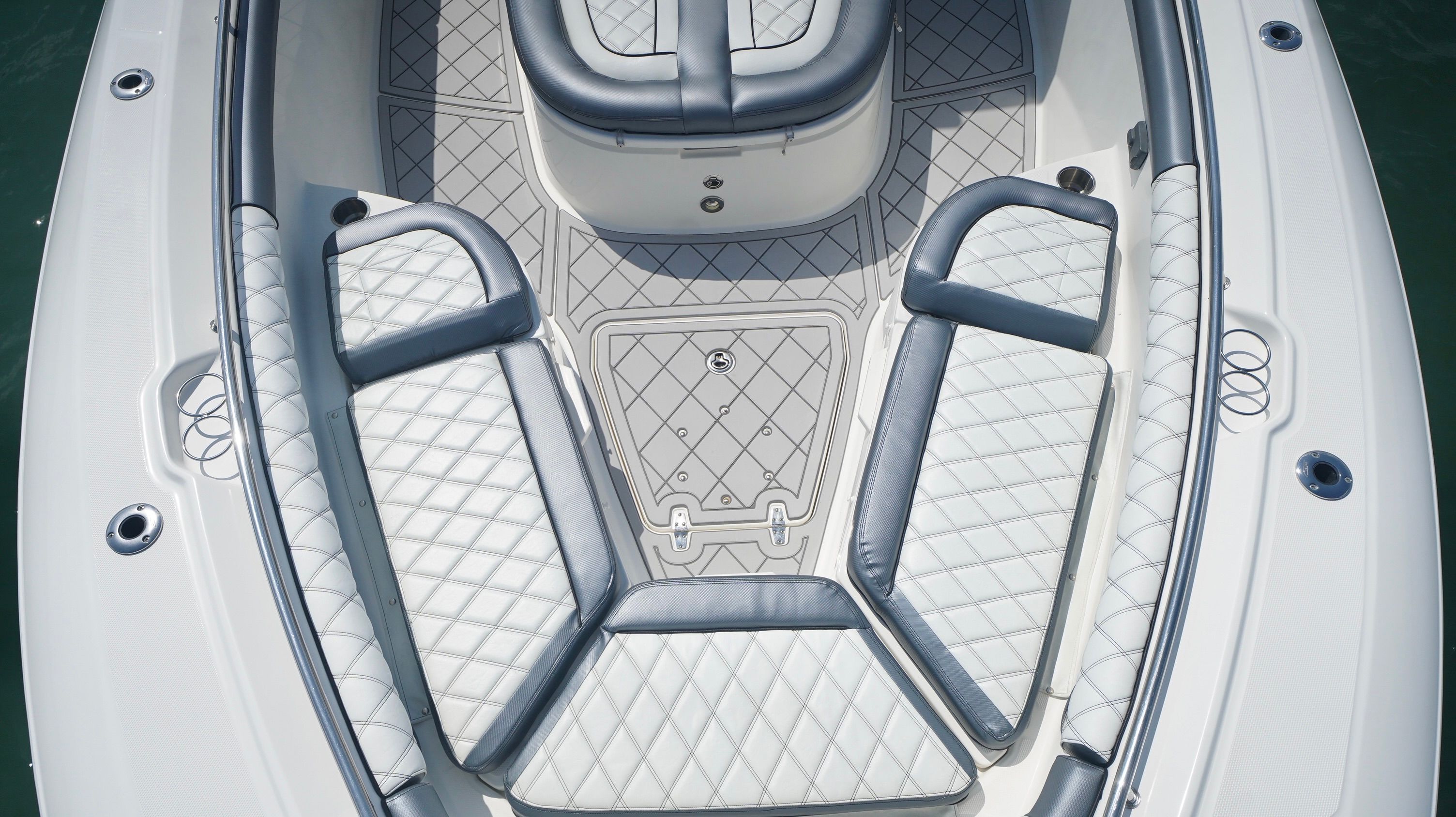 2013 Boston Whaler 350 Outrage - 23