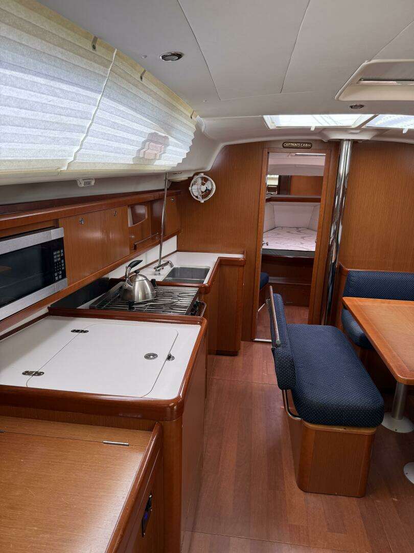 2012 Beneteau 43 - Image 73