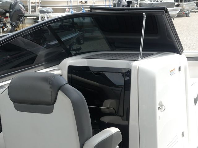 2019 Yamaha Boats AR240 - 29