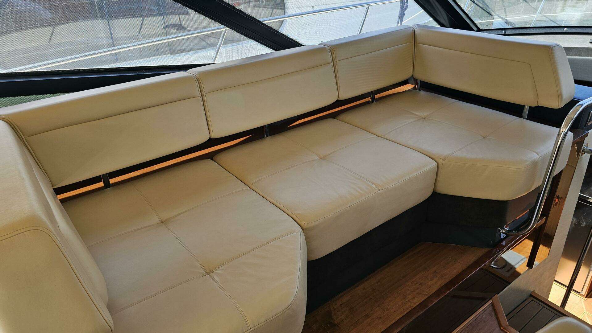 2016 Sea Ray — - Image 19