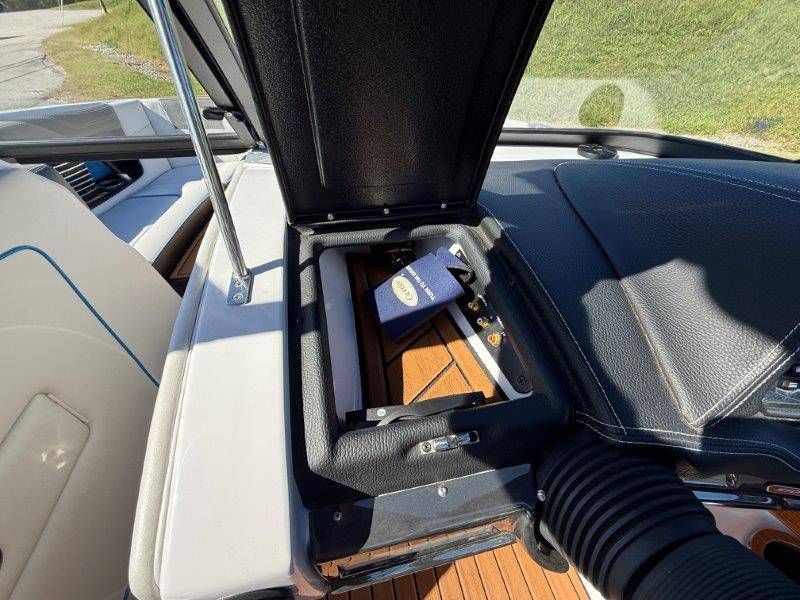 2015 Nautique G23 - 34