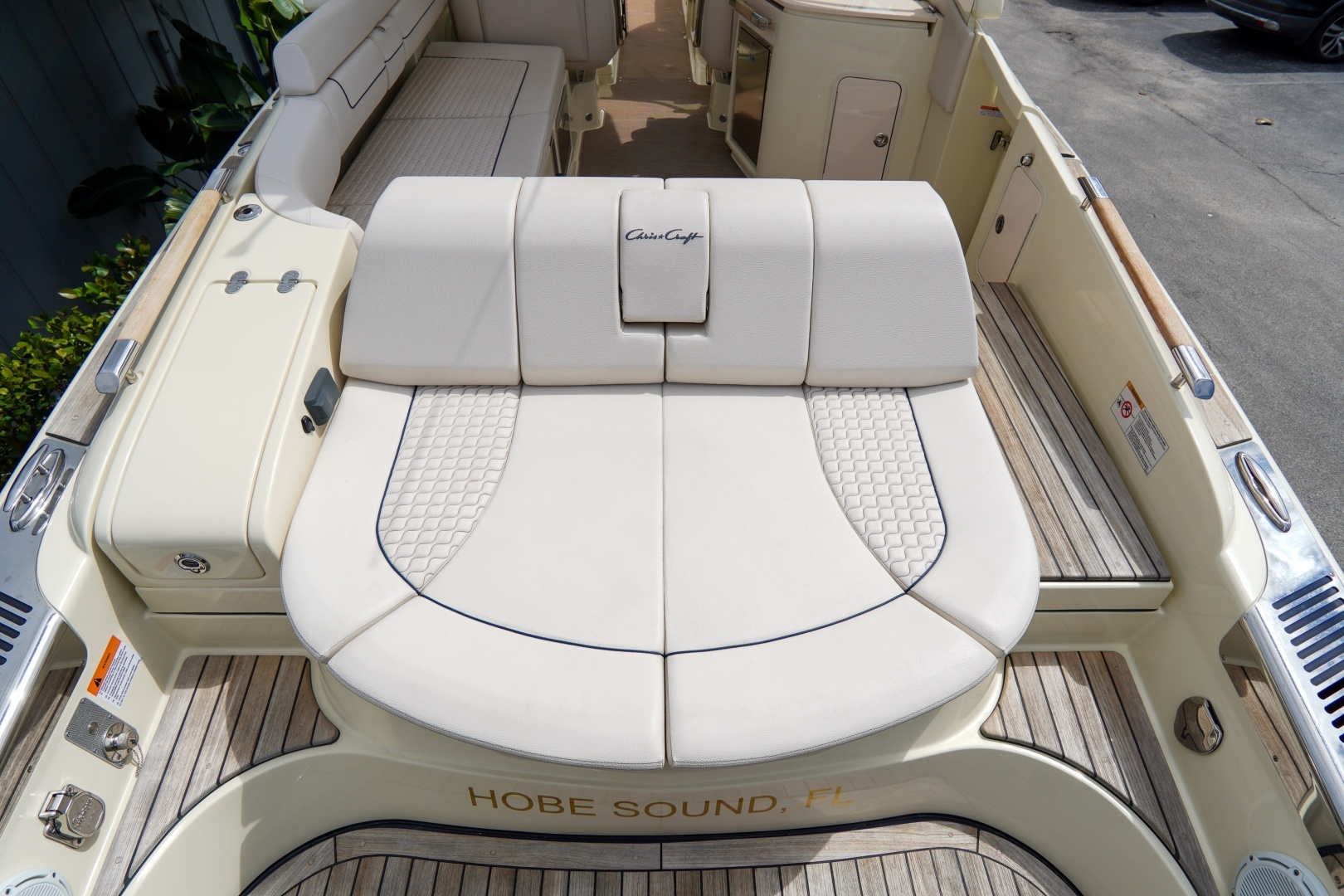 2024 Chris-Craft Launch GT - Image 11