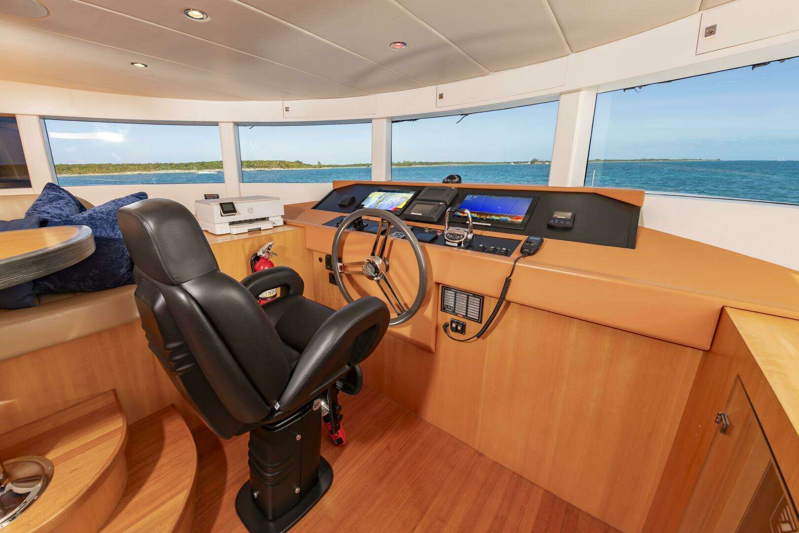 2017 Johnson 93 Flybridge - Image 42