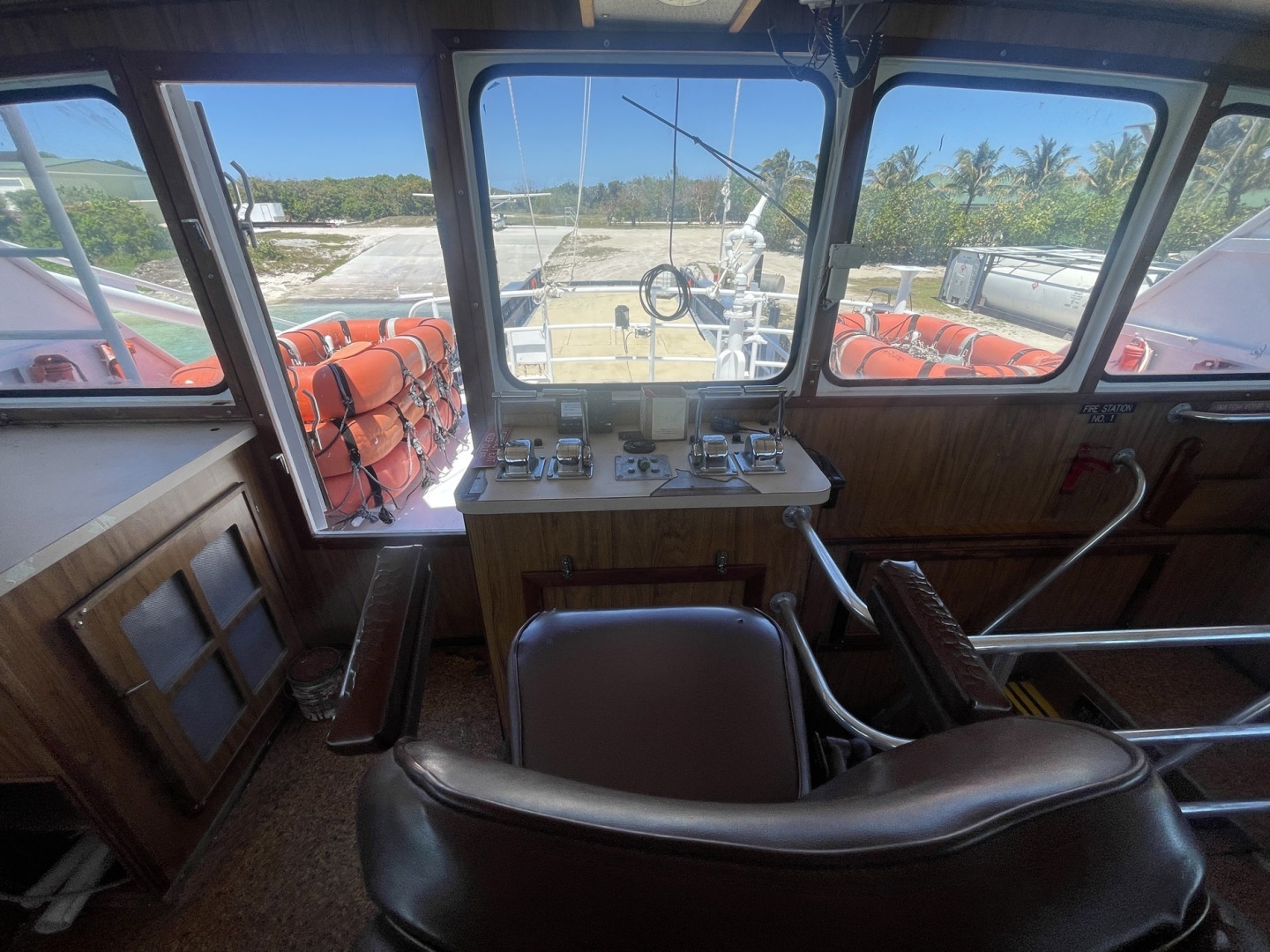 1993 Breaux Brothers Crew Boat - Image 7
