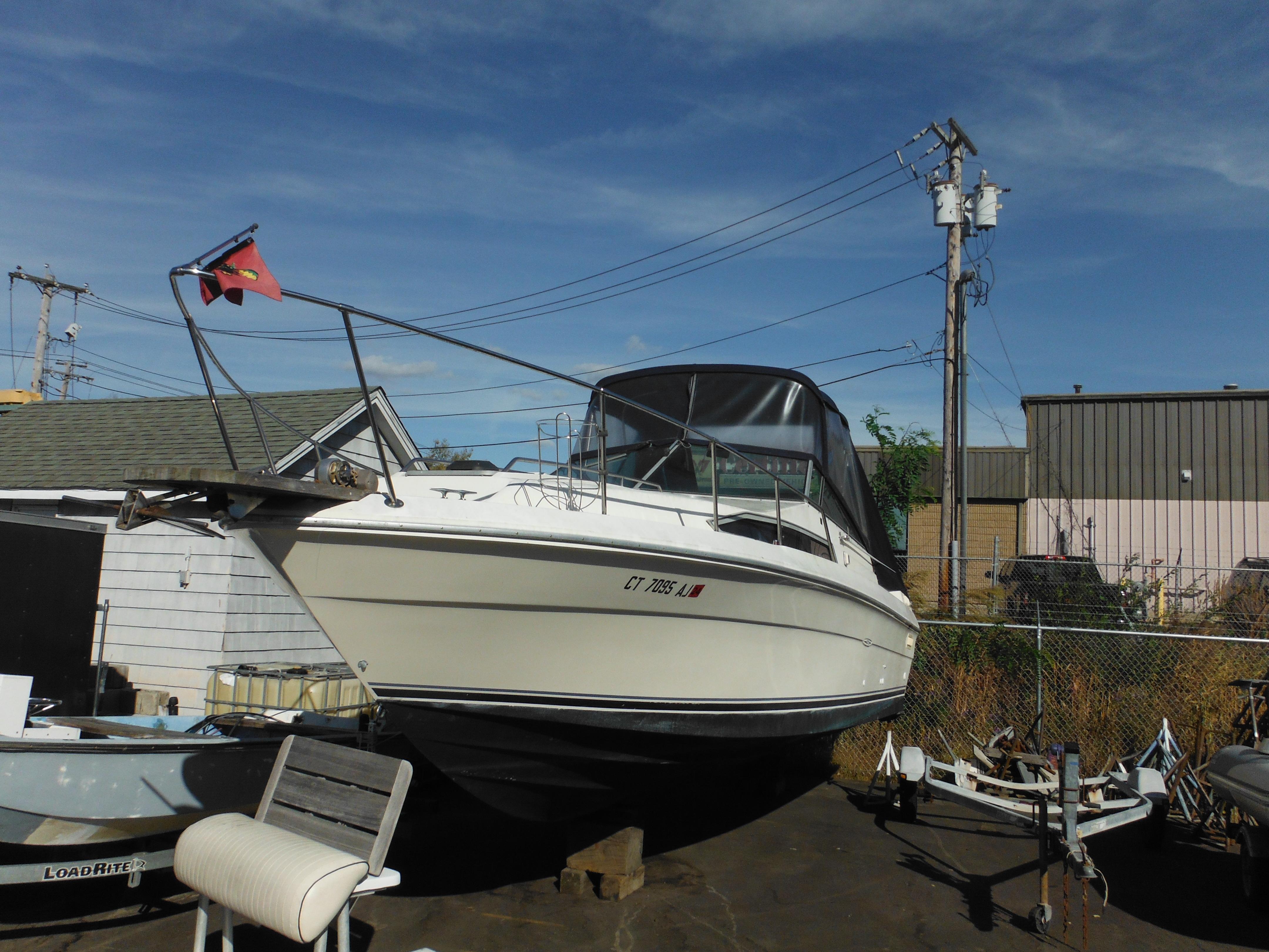 1988 Sea Ray 270 Sundancer
