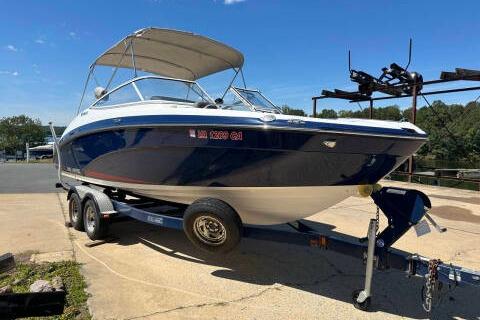 2016 Yamaha Boats 242 Limited E-Series
