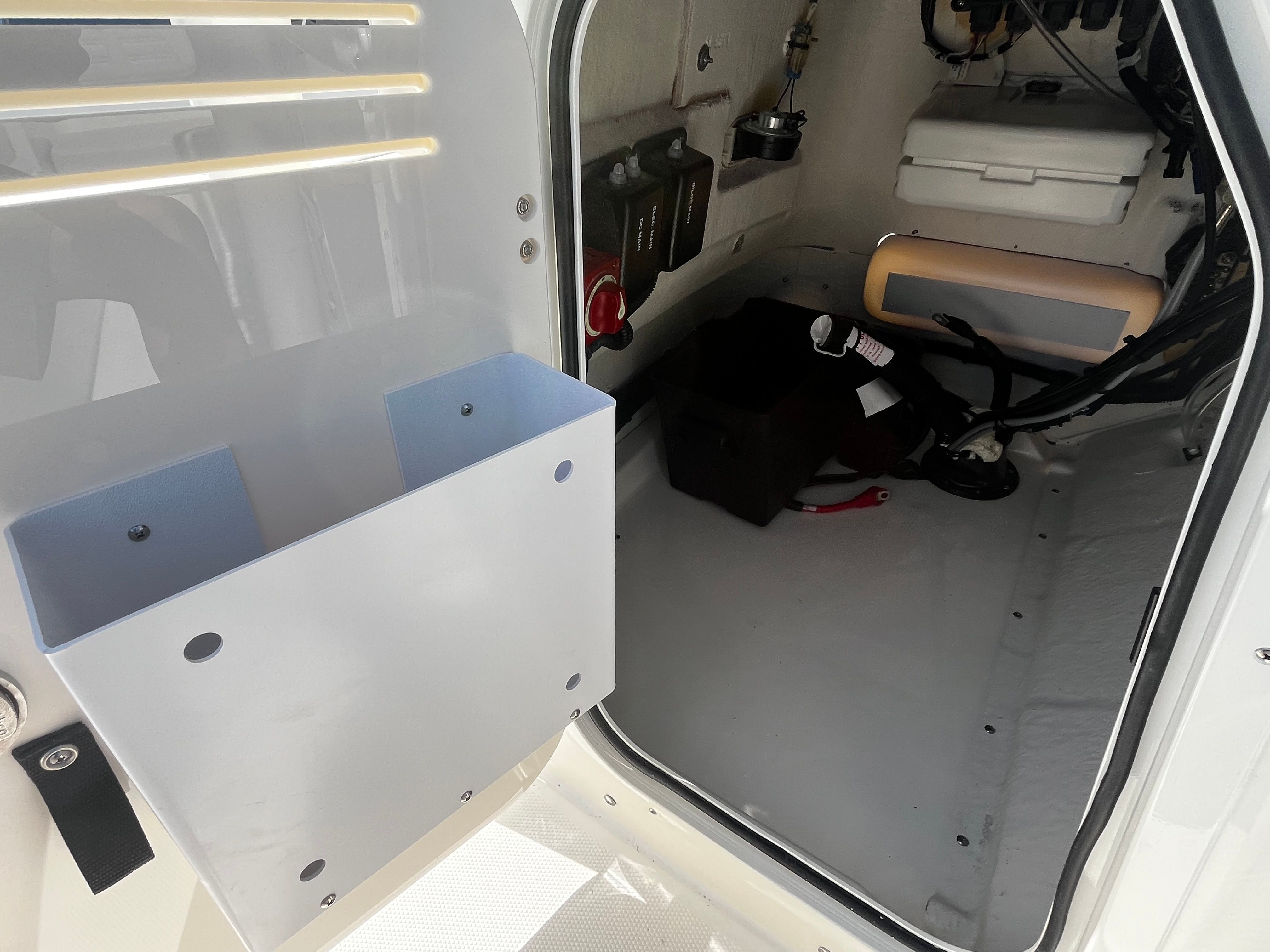 2026 BOSTON WHALER 190 MONTAUK - Image 19