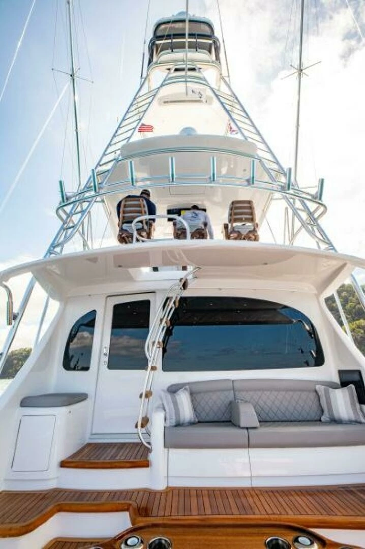 2023 Viking 64 Convertible - Image 39