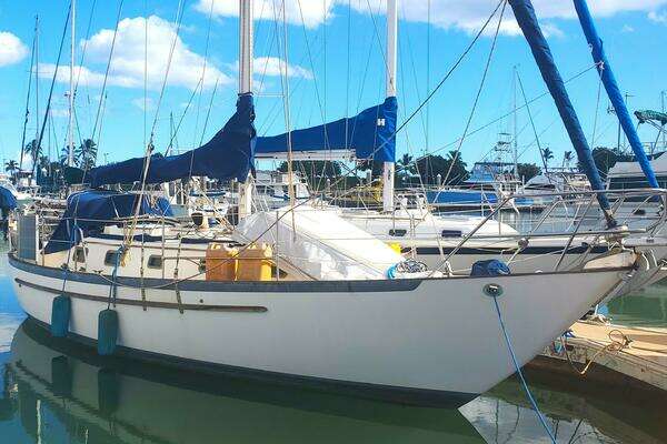 1989 Pacific Seacraft Cutter