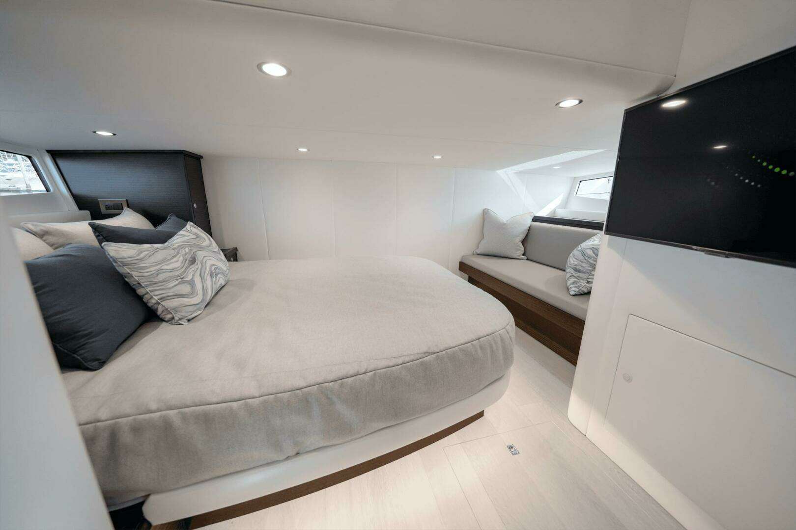 2027 Valhalla Boatworks V55 Sport Yacht - Image 47