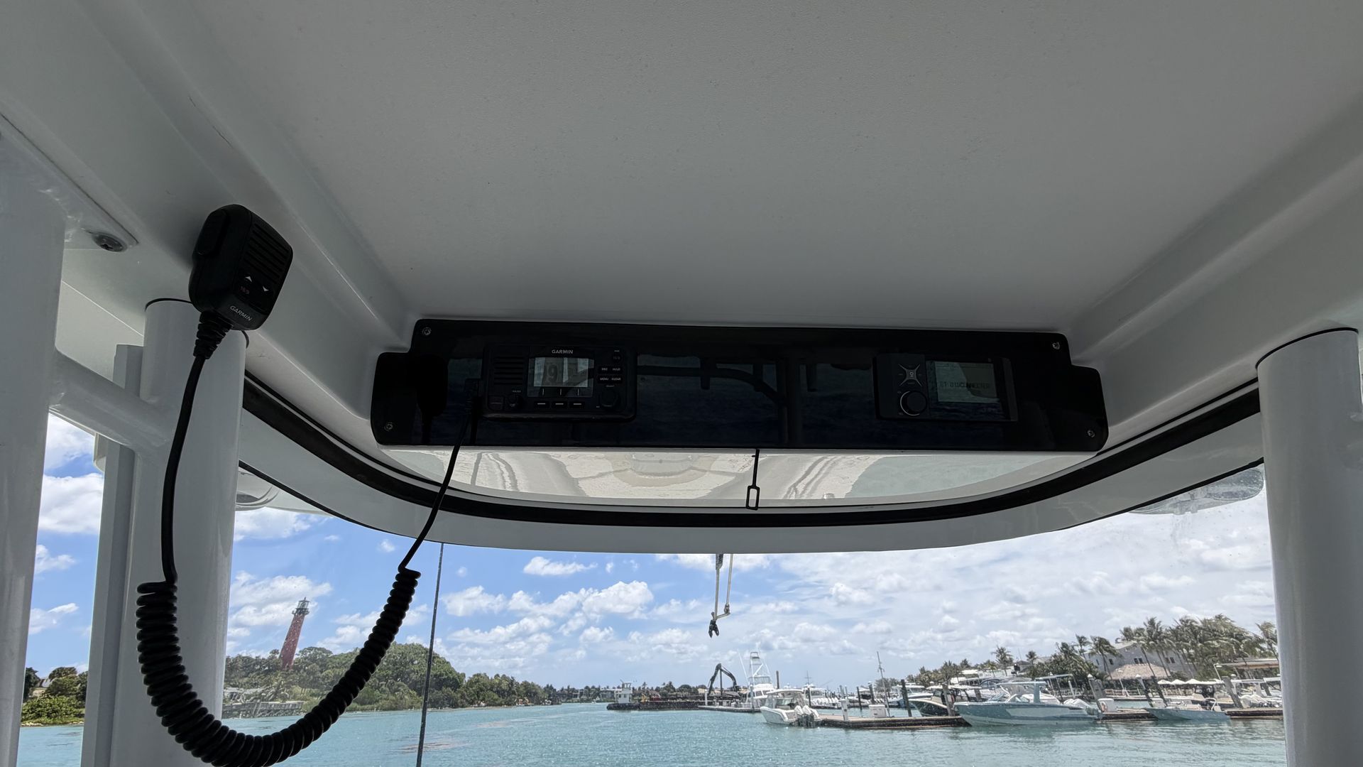 2017 Edgewater 320 CC - 28