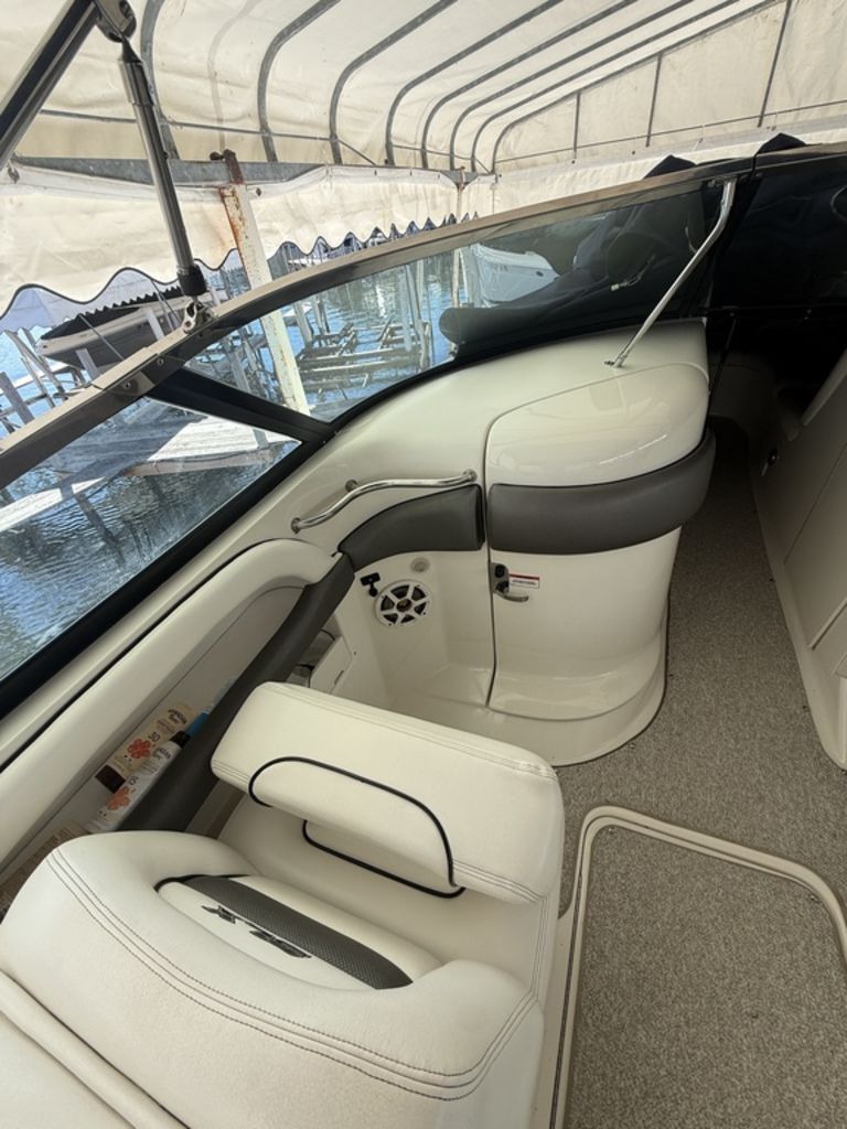 2007 Sea Ray 290 SLX - 28