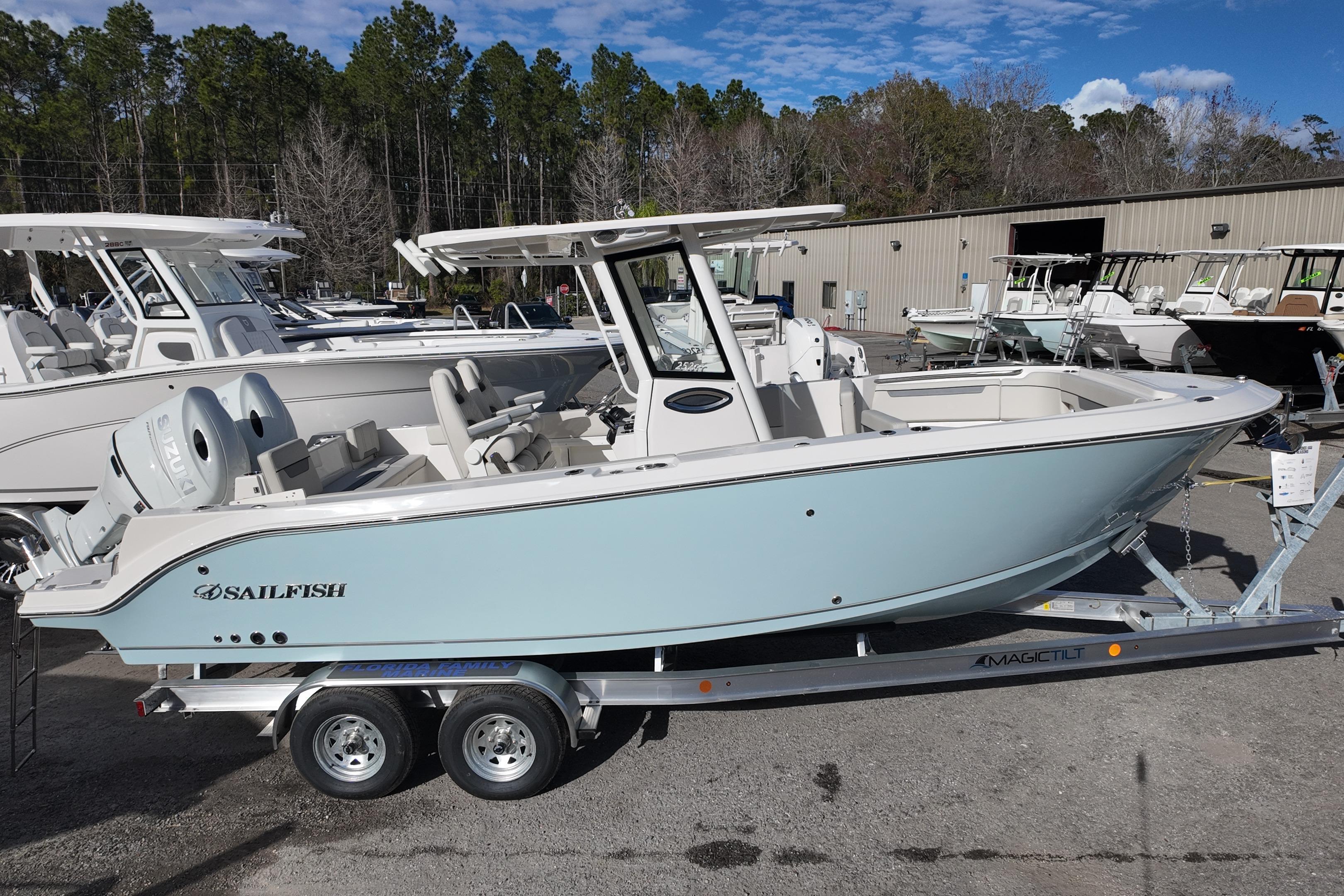 2026 Sailfish 252 CC