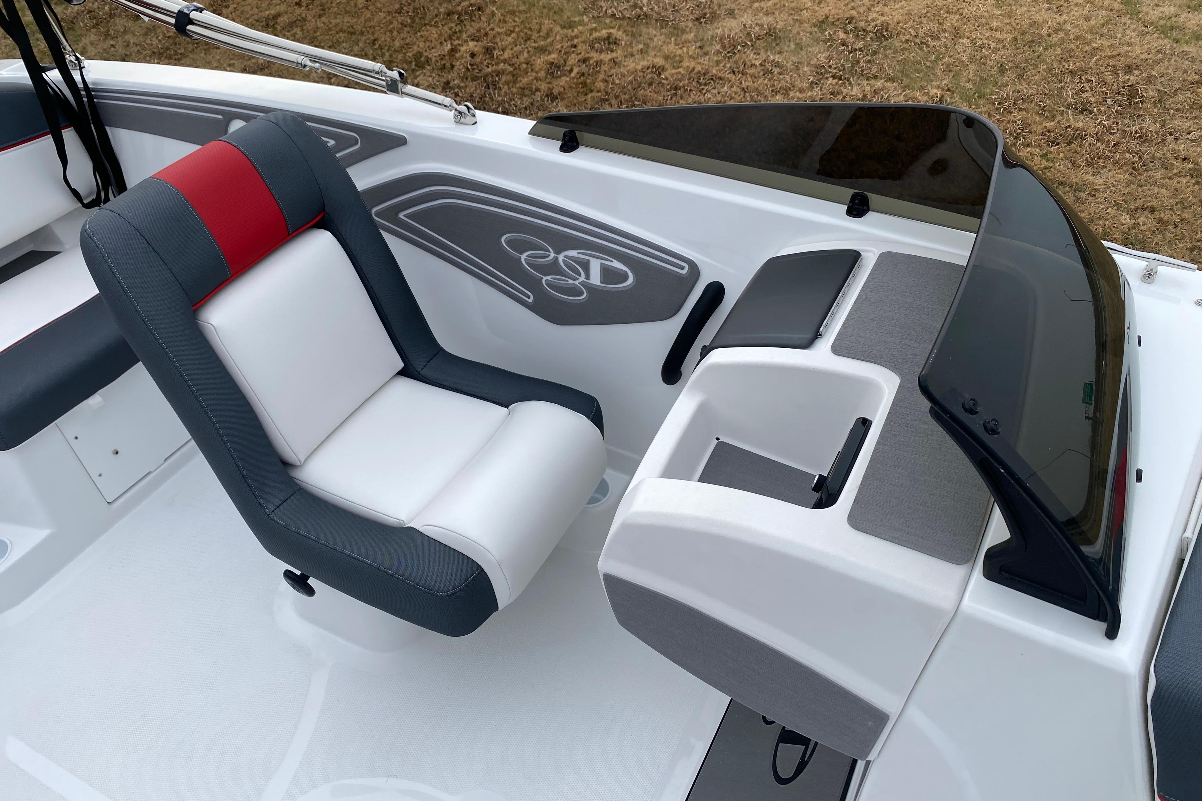 2026 Tahoe T21 boat interior with sleek seating and modern dashboard design.