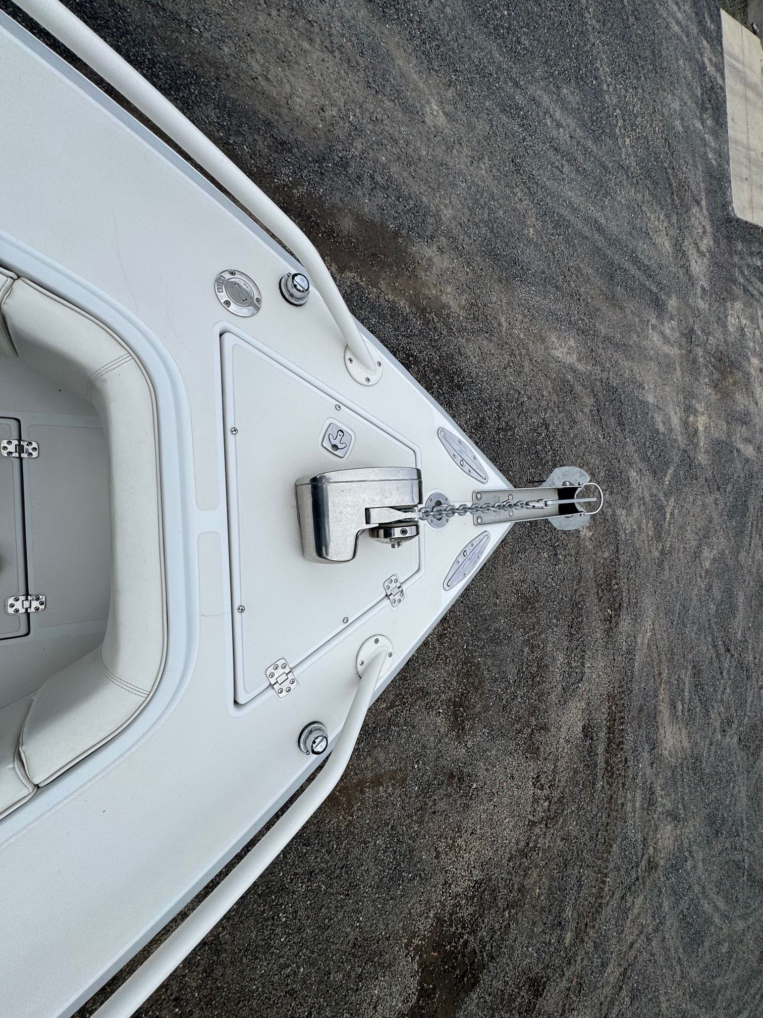 2000 Jupiter 27' Cuddy Cabin - 8