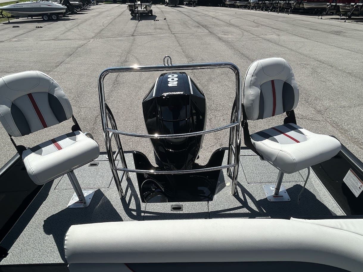 2026 Lowe Sport Deck 224 - 16