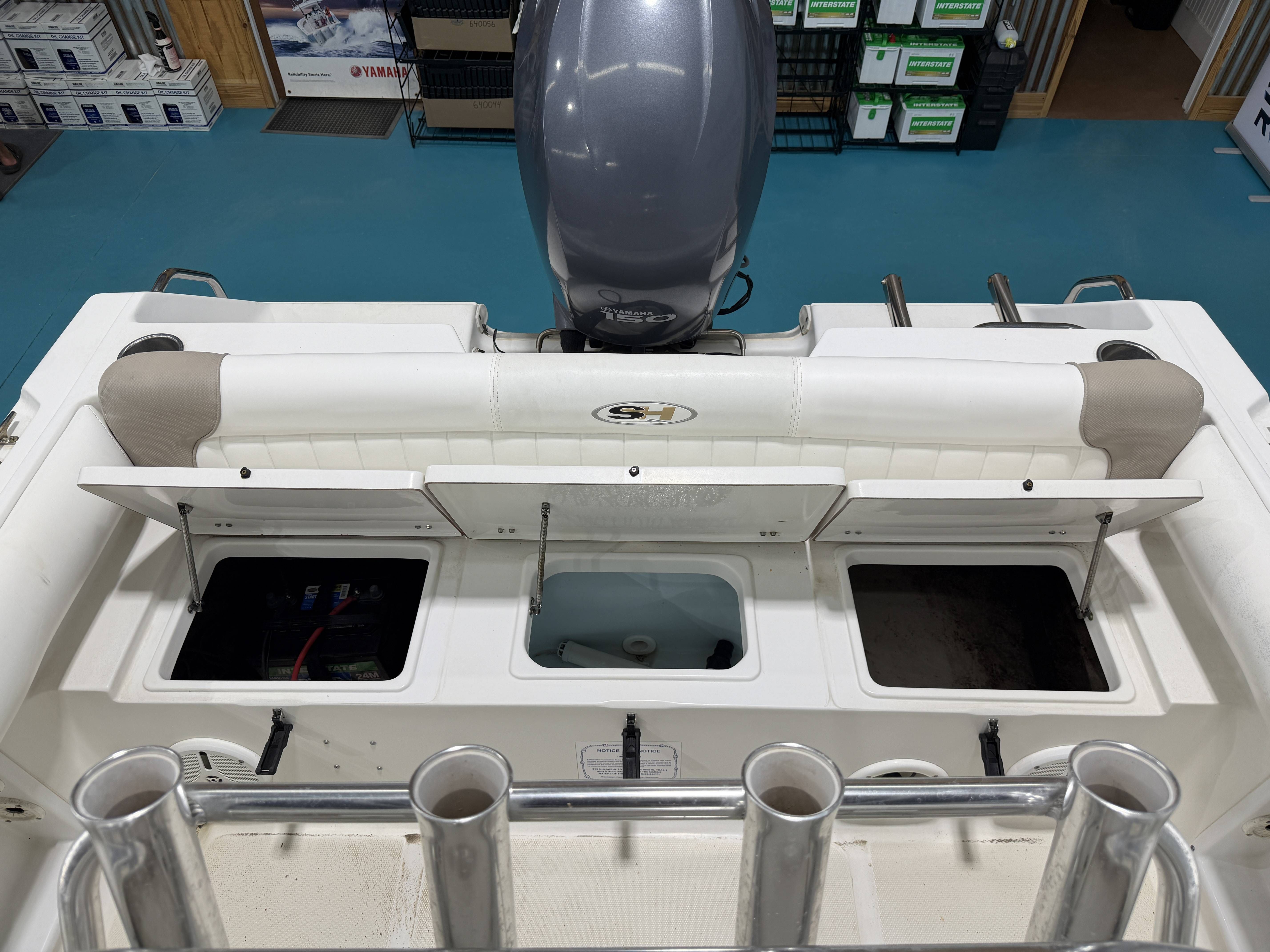 2010 Sea Hunt ULTRA 21 - 21