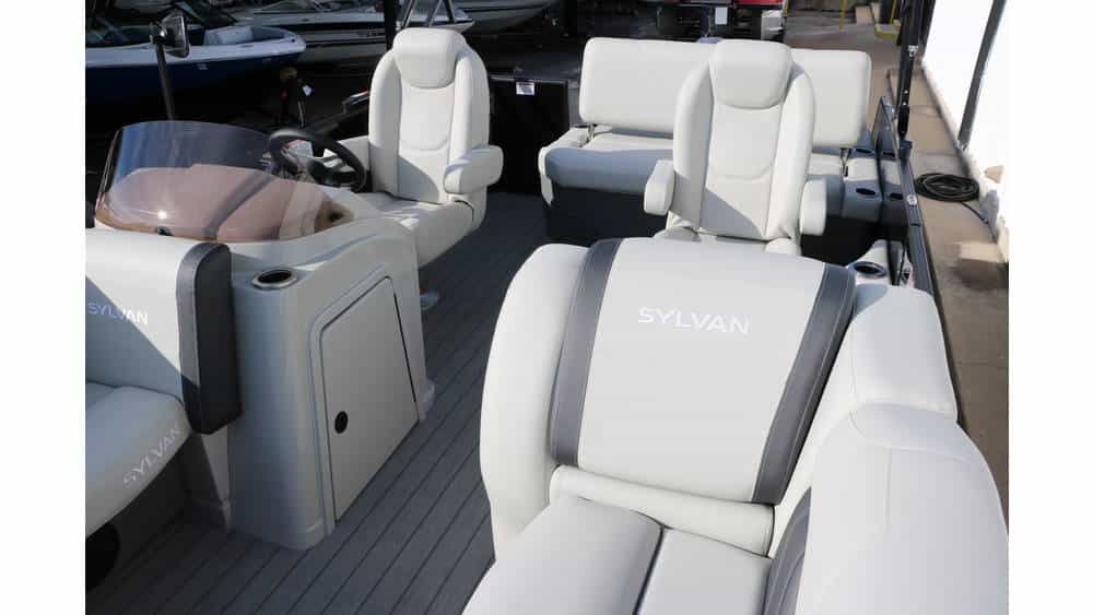 2026 Sylvan Mirage 820 CLZ DH Premium Pontoon Includes Custom Trailer - 3