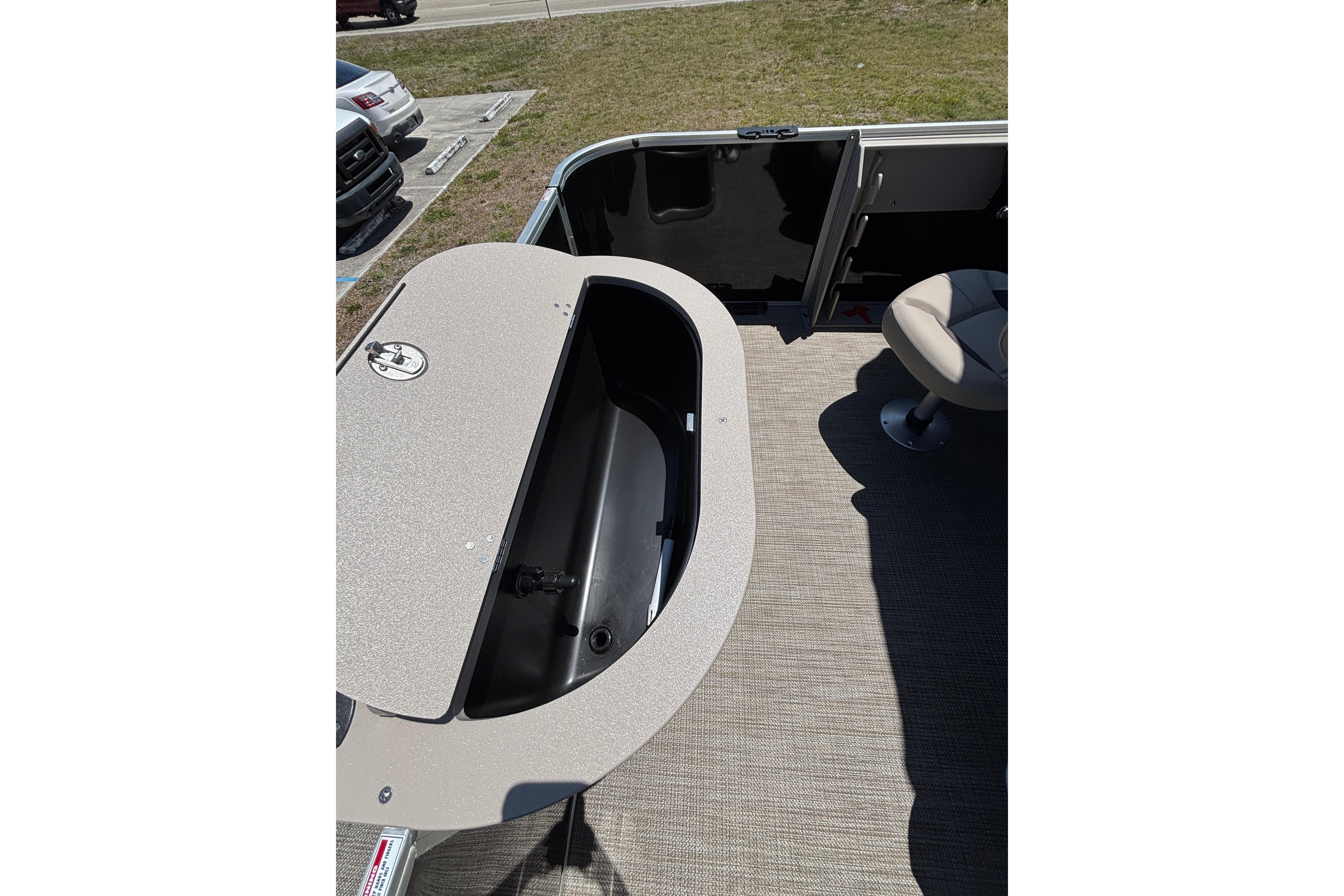 Interior view of Bentley Pontoons Fish 243 4-Point 2026.