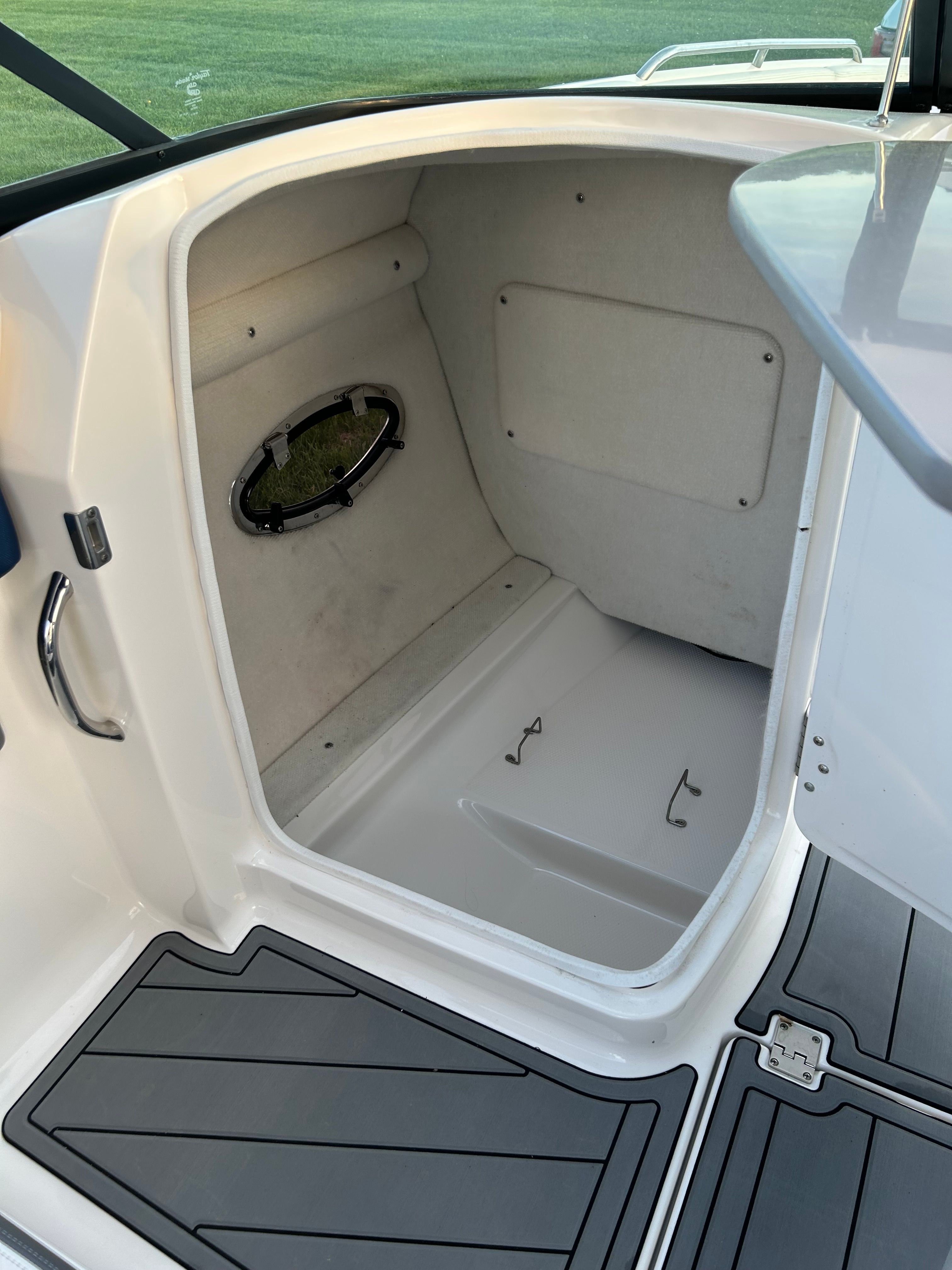 Interior of 2015 Chaparral Vortex 243 VRX boat.
