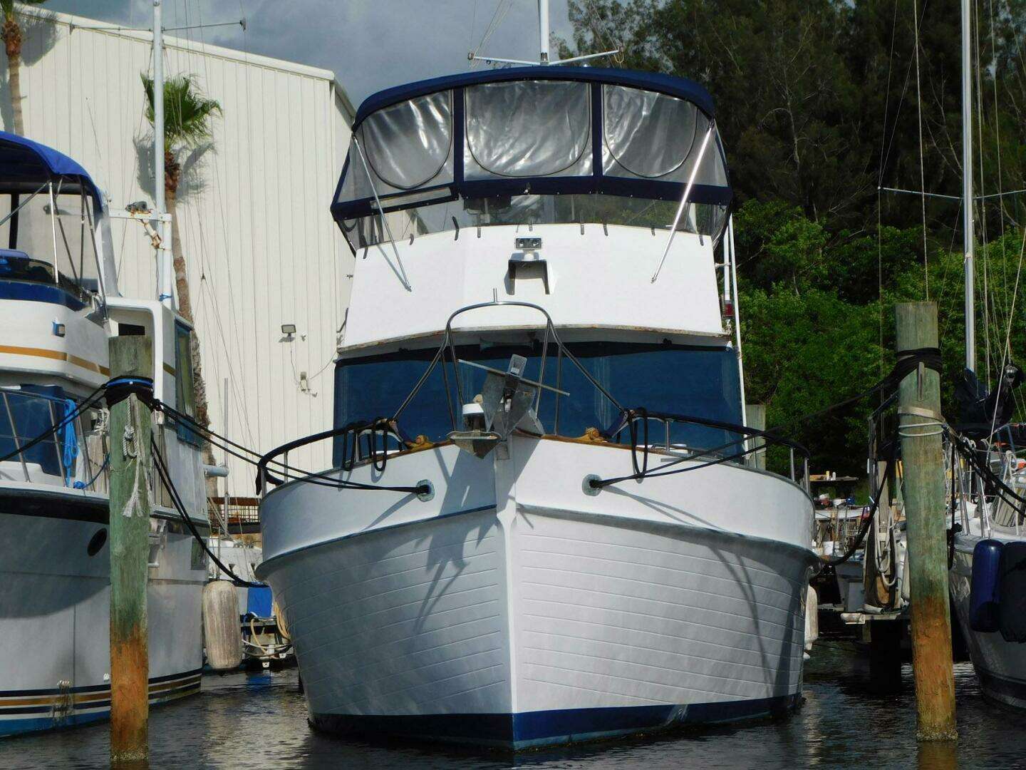 1986 Grand Banks 46 Classic Widebody - Image 2