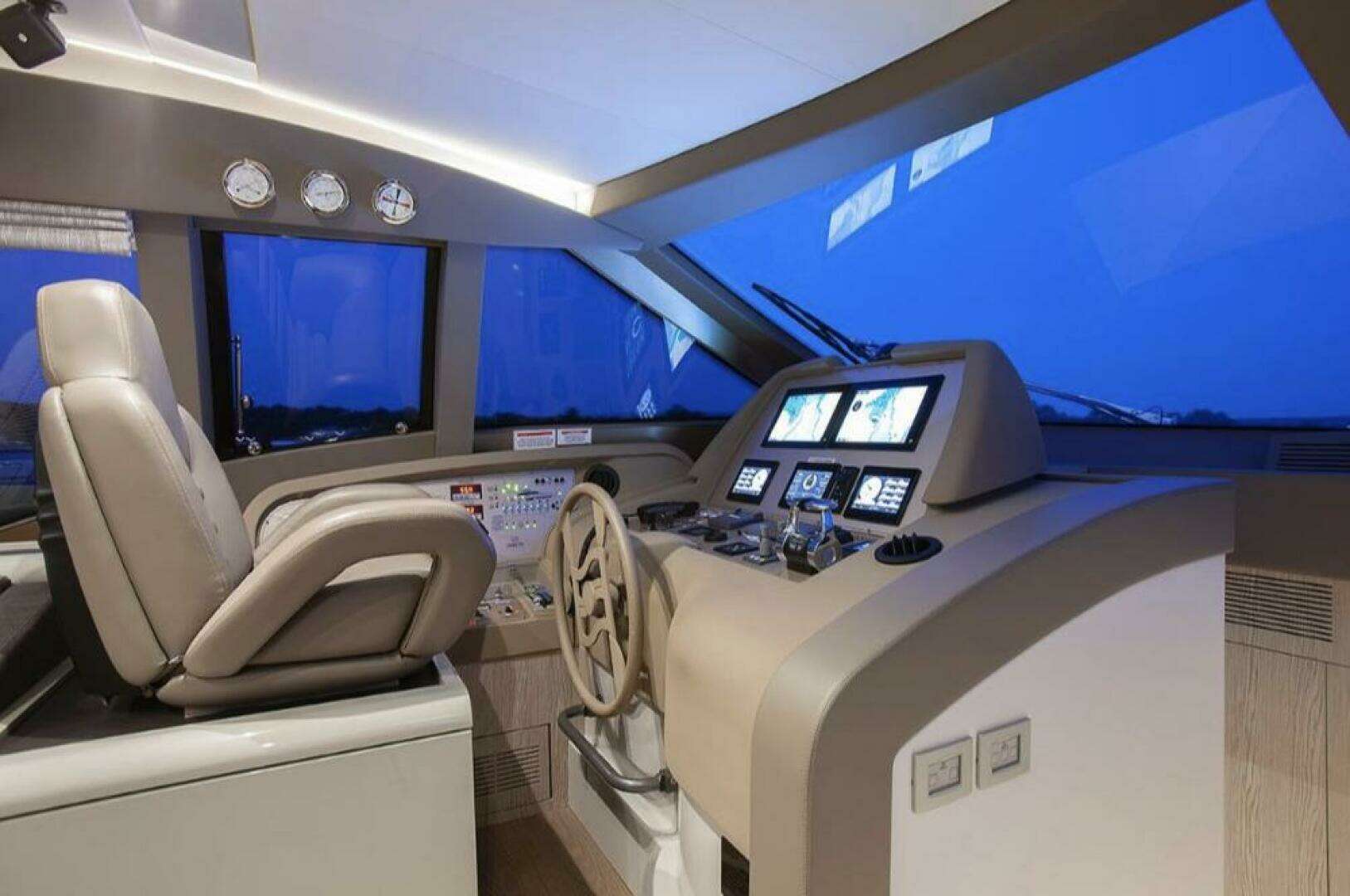 2018 Ferretti Yachts — - Image 27