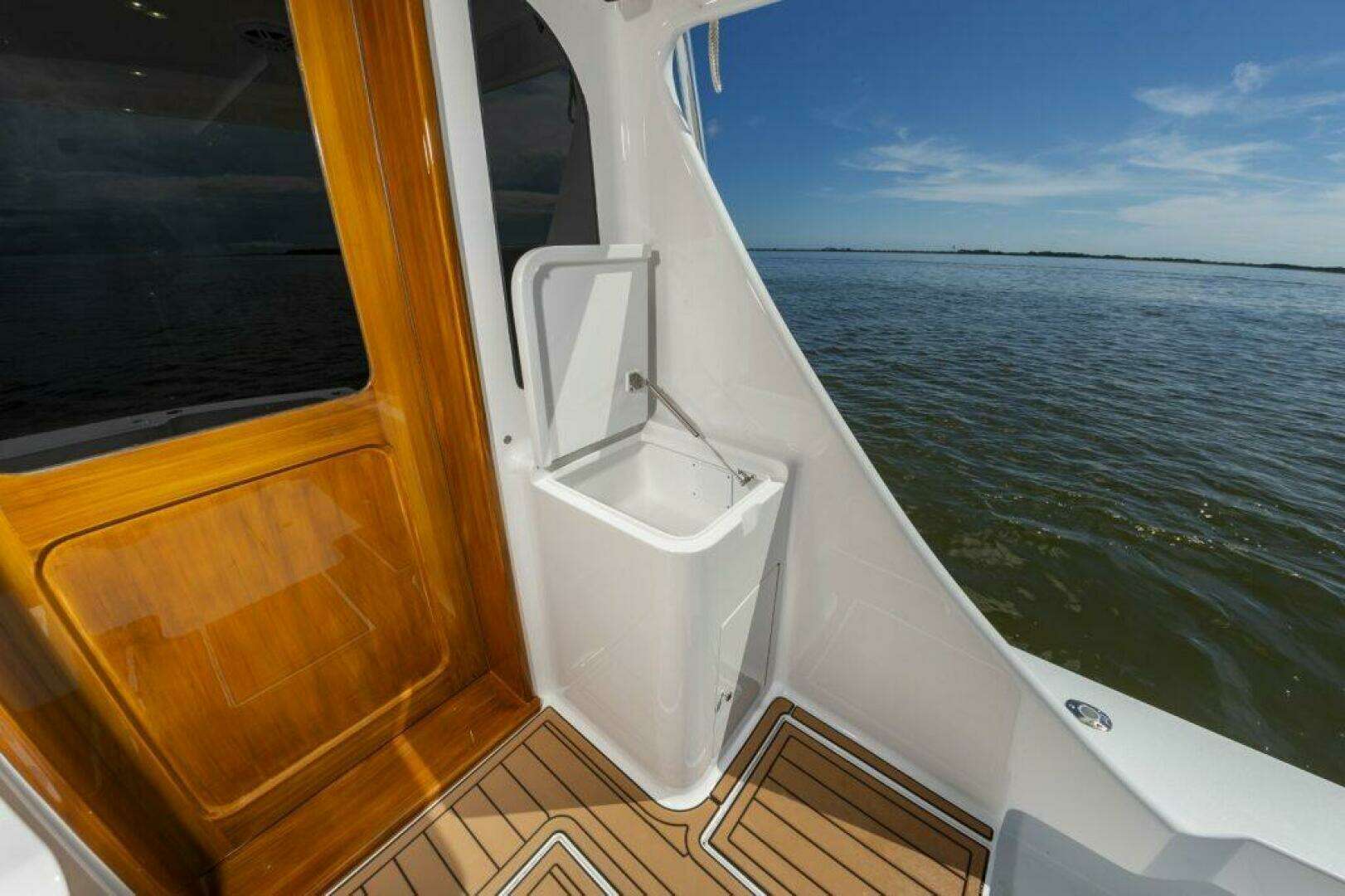 2025 Custom Carolina Sportfish - Image 20