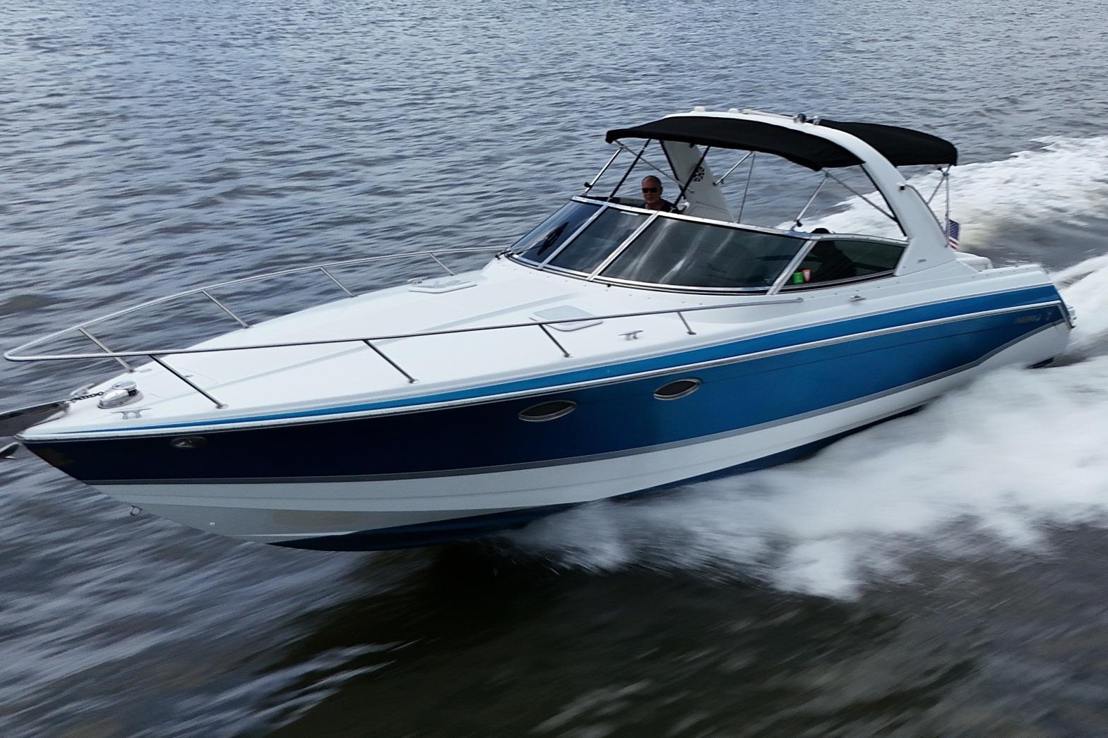 2007 Formula 330 Sun Sport
