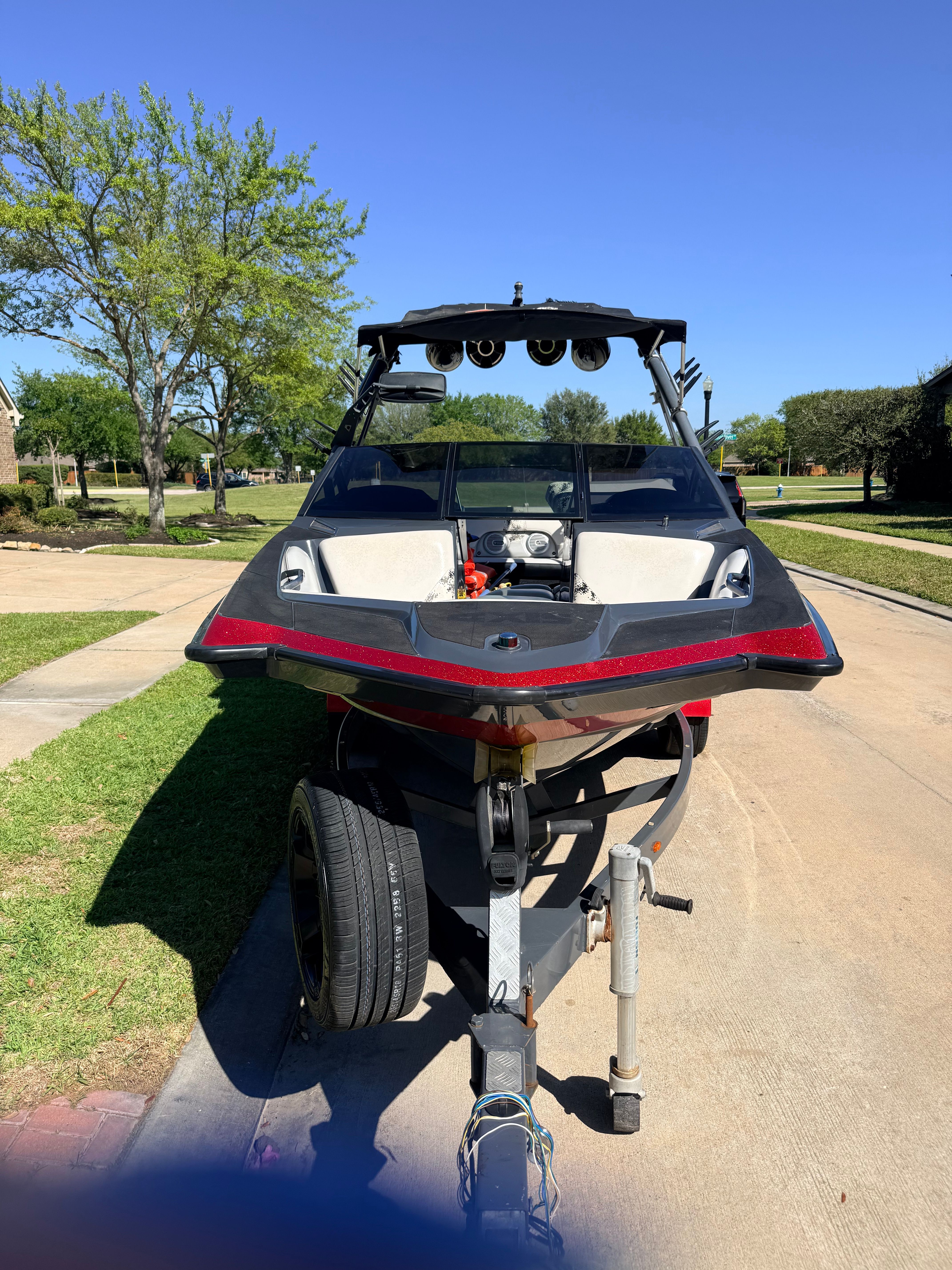 2013 Axis A22