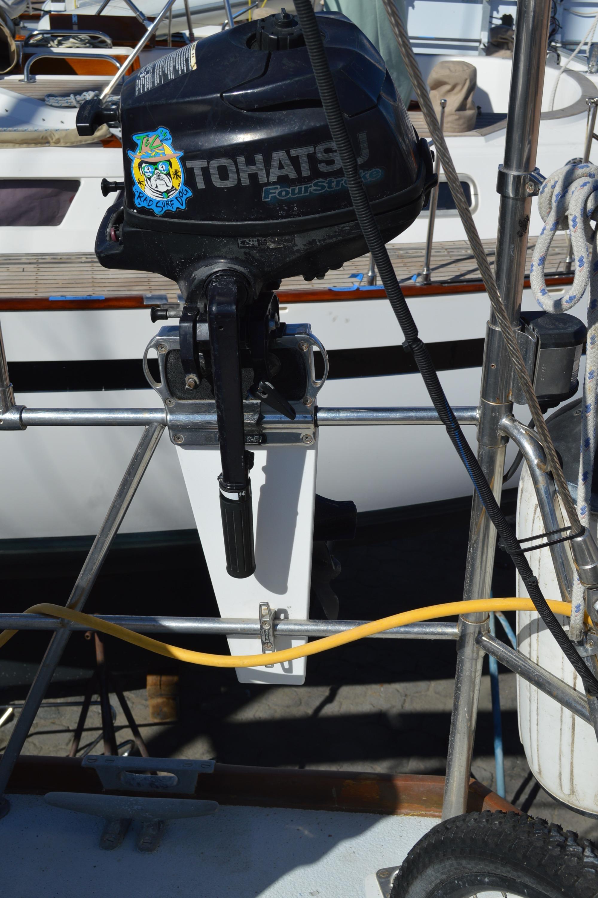 Tohatsu outboard motor mounted on a 1979 Morgan 461 sailboat.