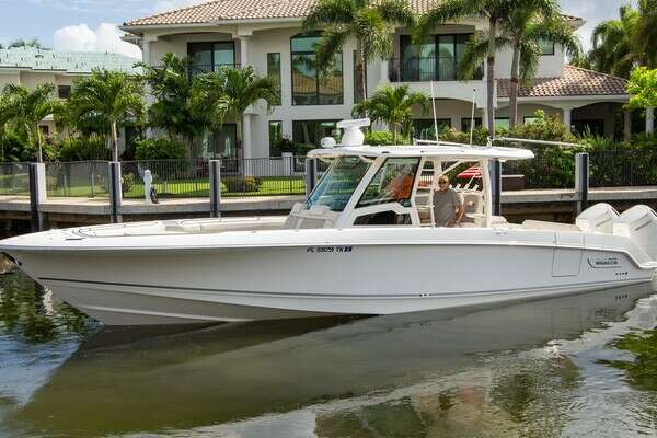 2023 Boston Whaler 380 Outrage