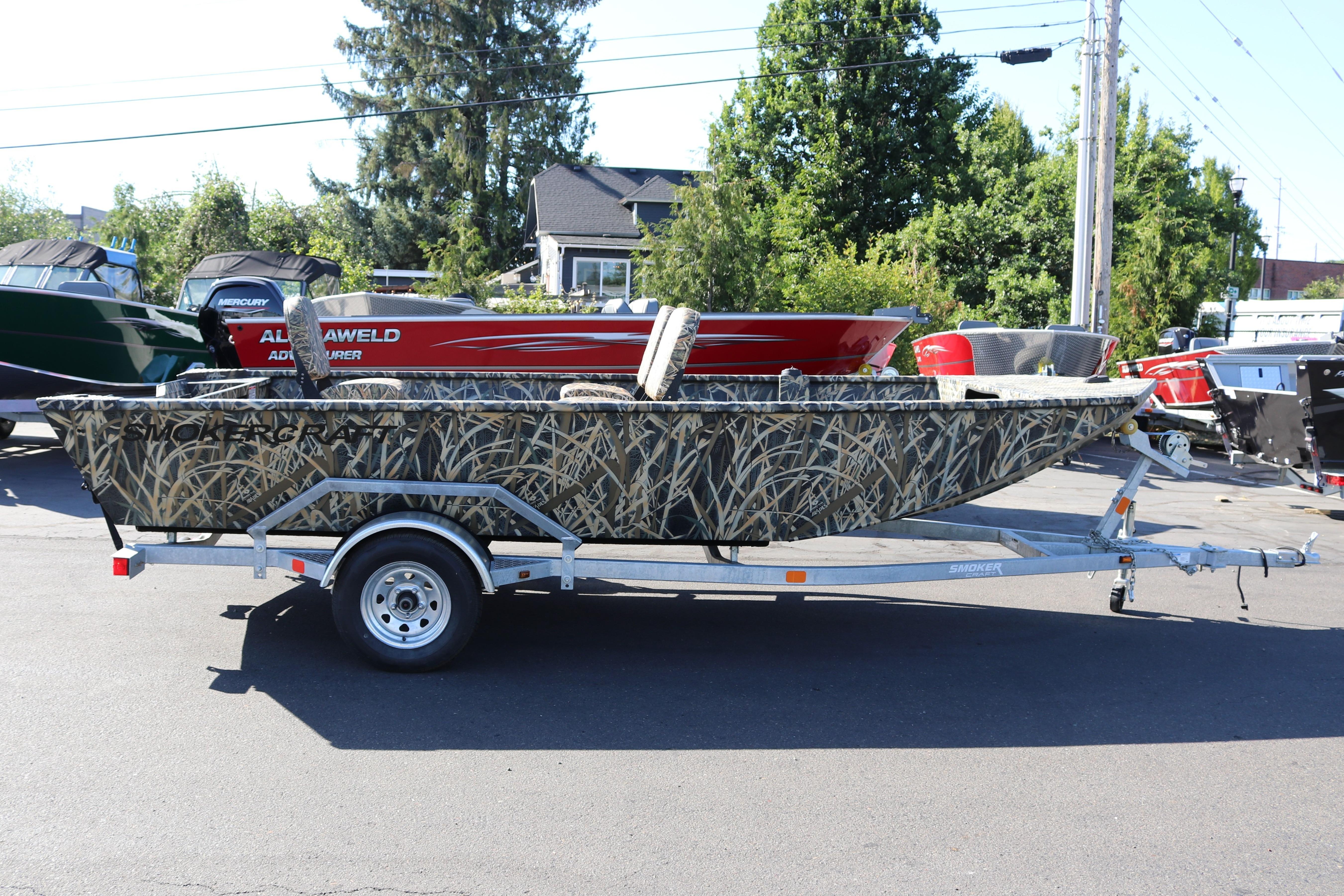 2026 Smoker Craft Sportsman 1660