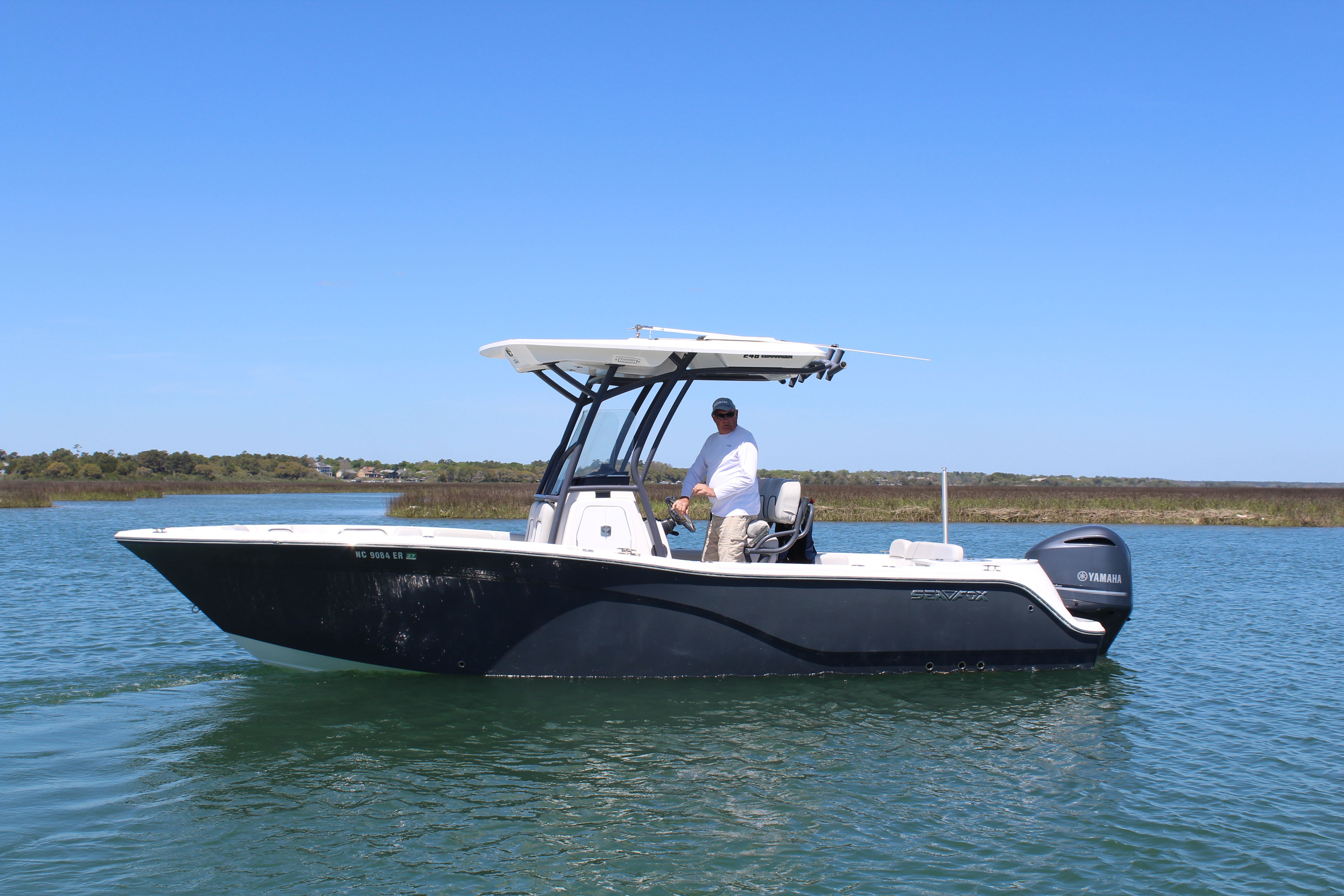 2021 Sea Fox 248 Commander