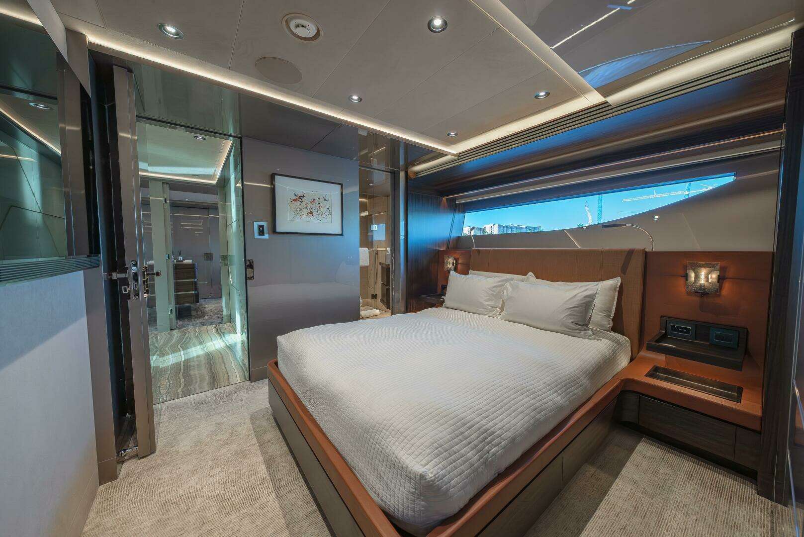 2018 Westport Raised Pilothouse - Image 26