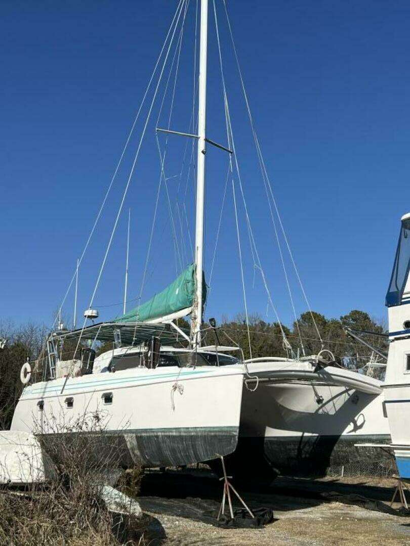 1997 Manta 40 - Image 4