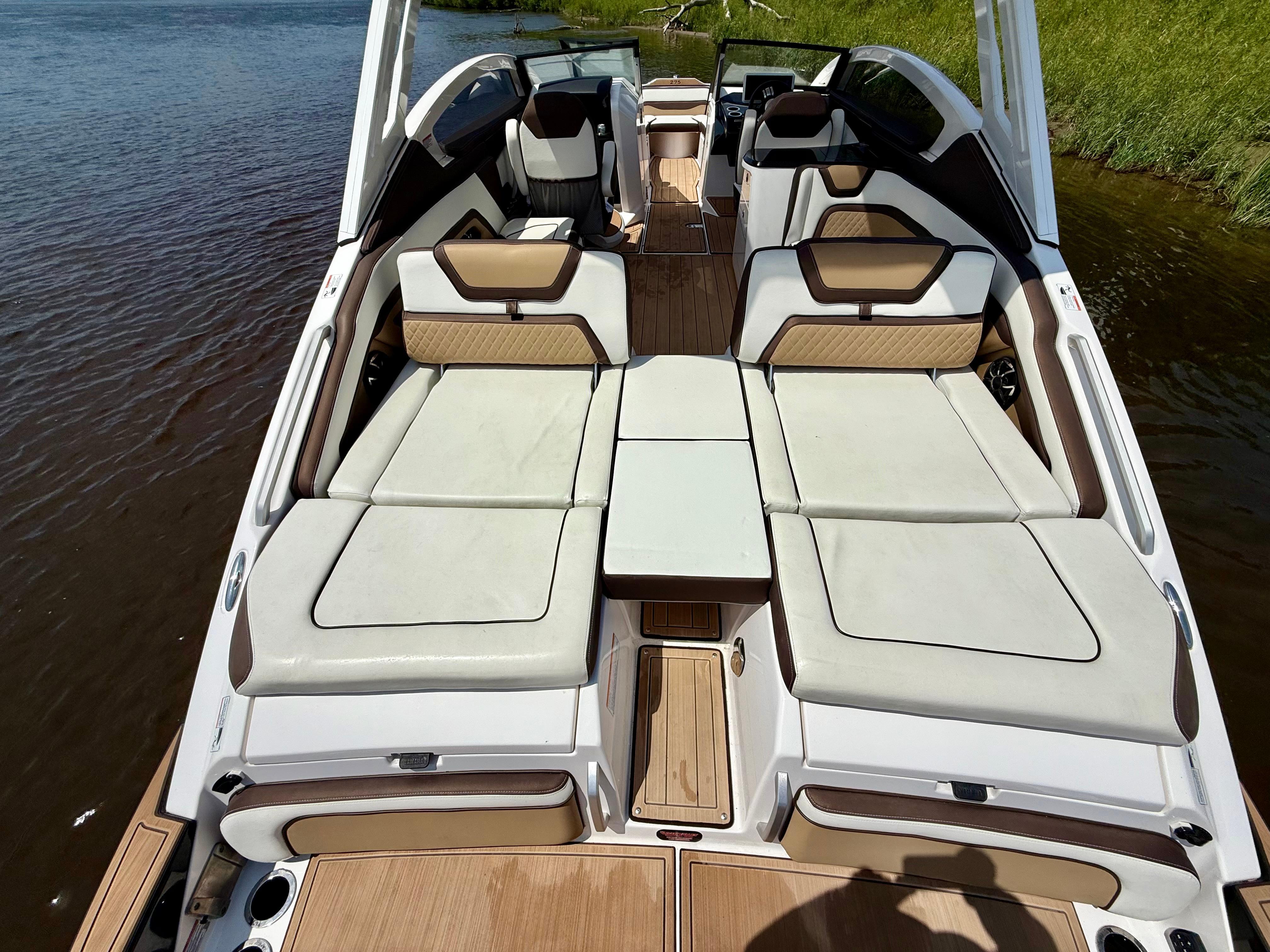 2022 Yamaha Boats 275SD - 7